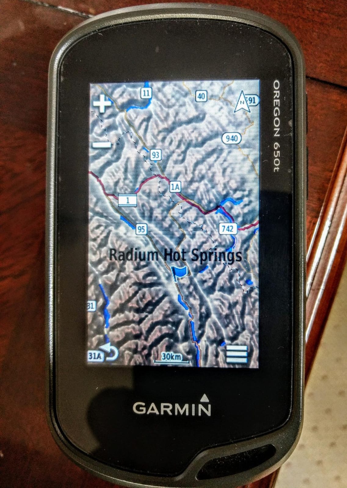 Garmin 010-01066-30 Oregon 650t 3-Inch Handheld GPS with 8MP Digital Camera (US Topographic Maps) customer photo 2