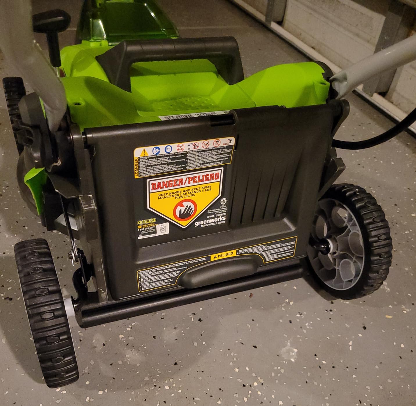Greenworks 40V 16in Push Lawn Mower, 4.0 Ah Battery and Charger customer photo 1