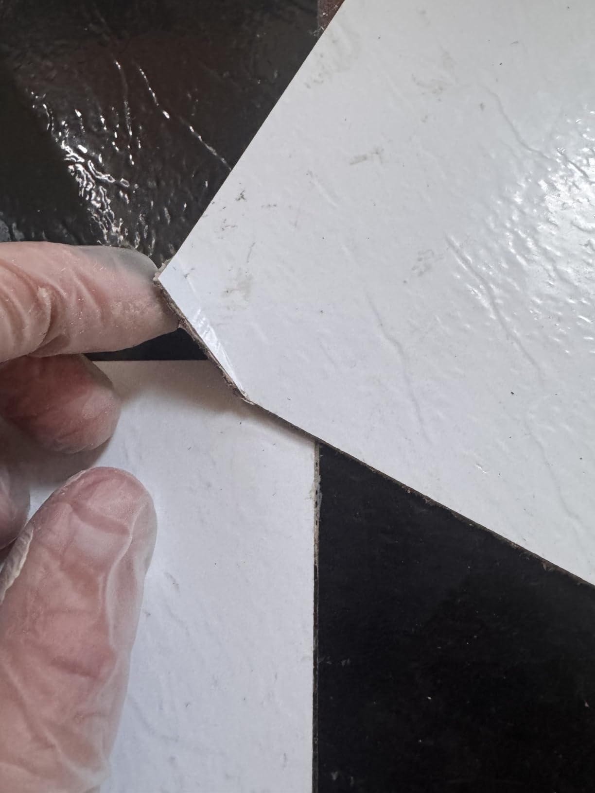 Nexus Self Adhesive 12-Inch Vinyl Floor Tiles, 20 Tiles, 12 x 12 in customer photo 1