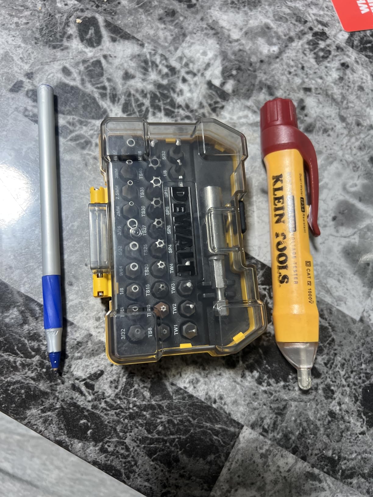 DEWALT Security Bit Set, 31-Piece Screwdriver Bit Set with Case, Universal 1/4 In Hex, Includes Magnetic Bit Holder (DWAX200) customer photo 1