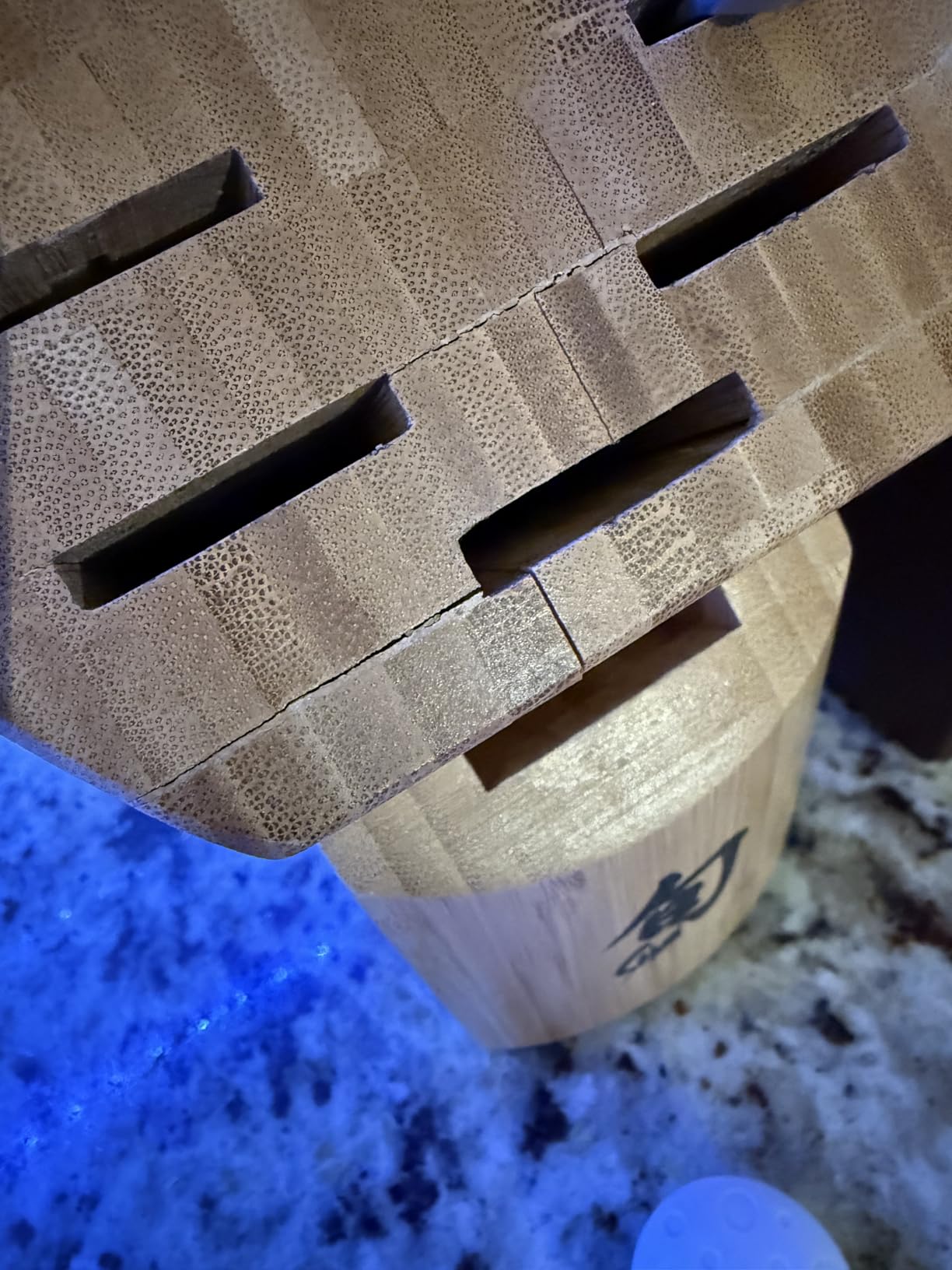 Shun Bamboo Oval Knife Block | 13-Slot Large Knife Holder, Made from Genuine Bamboo, Kitchen Storage customer photo 1