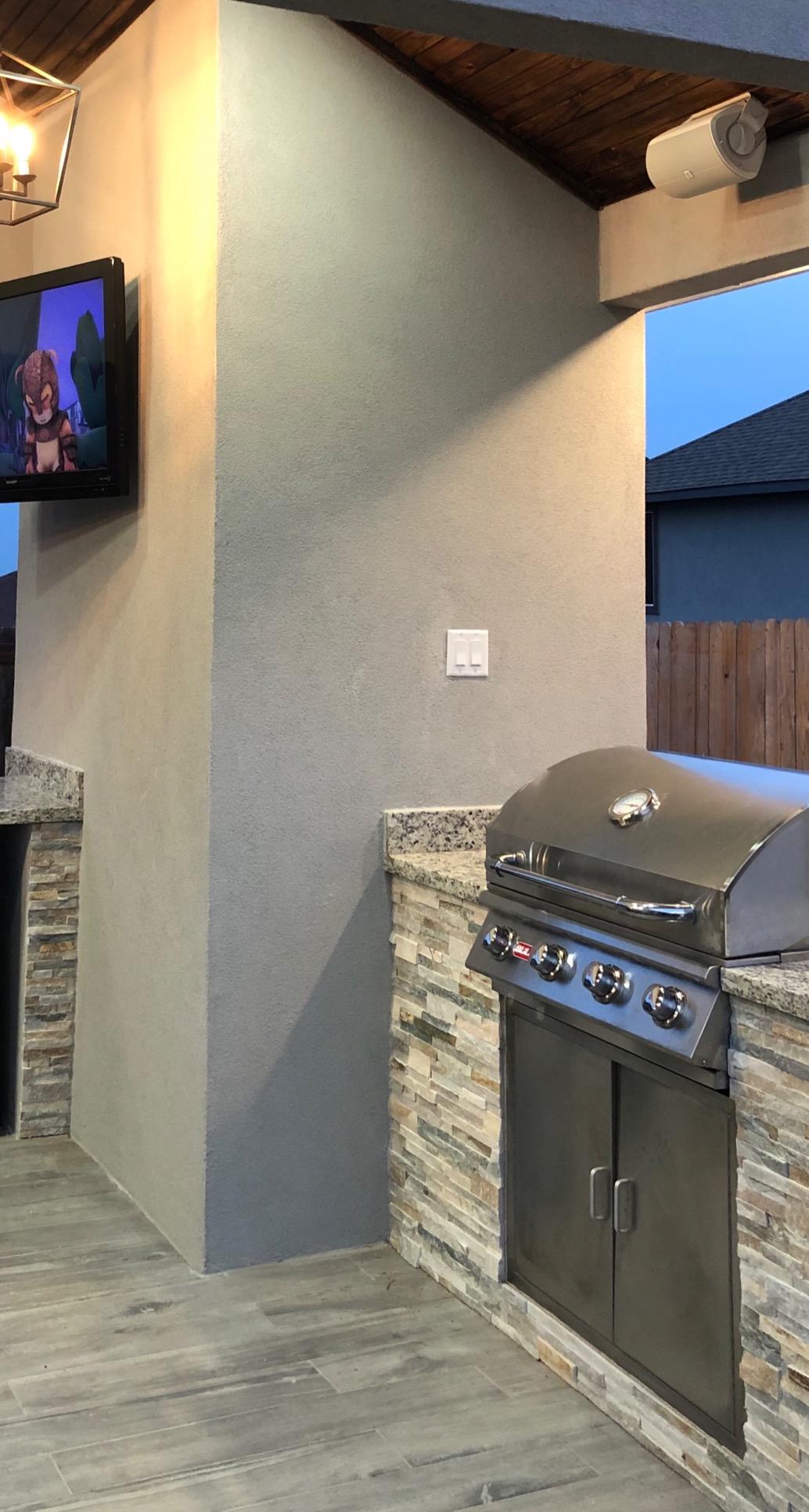 Bull Outdoor Products Outlaw 60,000 BTU Drop-In Grill Head - Stainless Steel, Liquid Propane customer photo 2