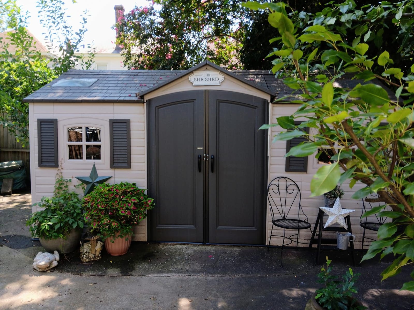 Lifetime 15×8 Ft Dual‑Entry Outdoor Storage Shed, Steel‑Reinforced, UV‑Protected, Weather‑Resistant Backyard Garden Shed with Skylights, Windows & Shelving, Desert Sand customer photo 2
