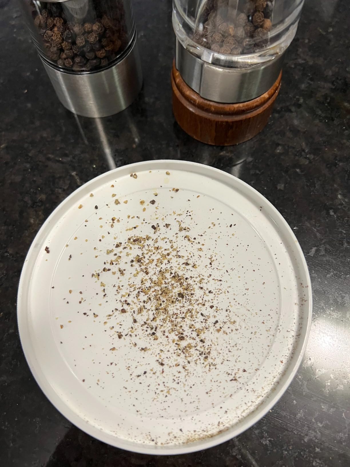 Fletchers' Mill Federal Pepper Mill, Walnut Stain - 8 Inch, Adjustable Coarseness Fine to Coarse, MADE IN U.S.A. customer photo 1