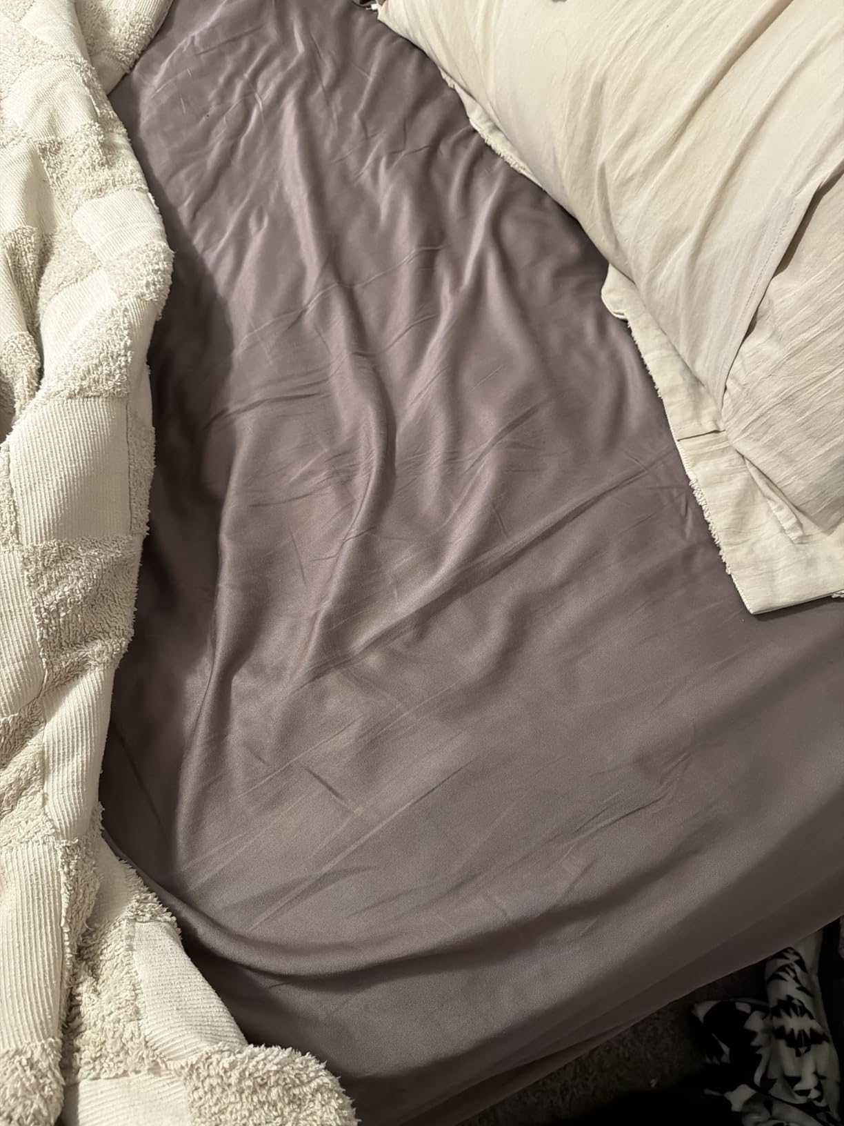 Cariloha Classic Bamboo Viscose Sheet Set - Sage - Queen | Breathable, Odor Resistant, Hypoallergenic Cooling Pillow Cases, 2 Soft Twill Weave Pillowcases, 100% Viscose from Bamboo customer photo 1