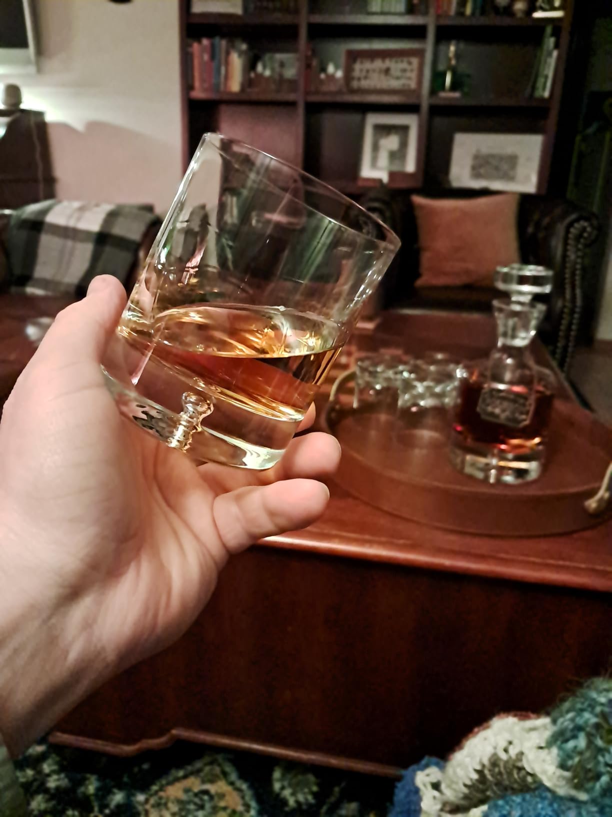 Whiskey Decanter Set, Made in Europe, 100% Lead-Free Crystal, Gift-Boxed, 1 Decanter & 4 Double Old Fashioned Glasses (Taylor Decanter Set) customer photo 2