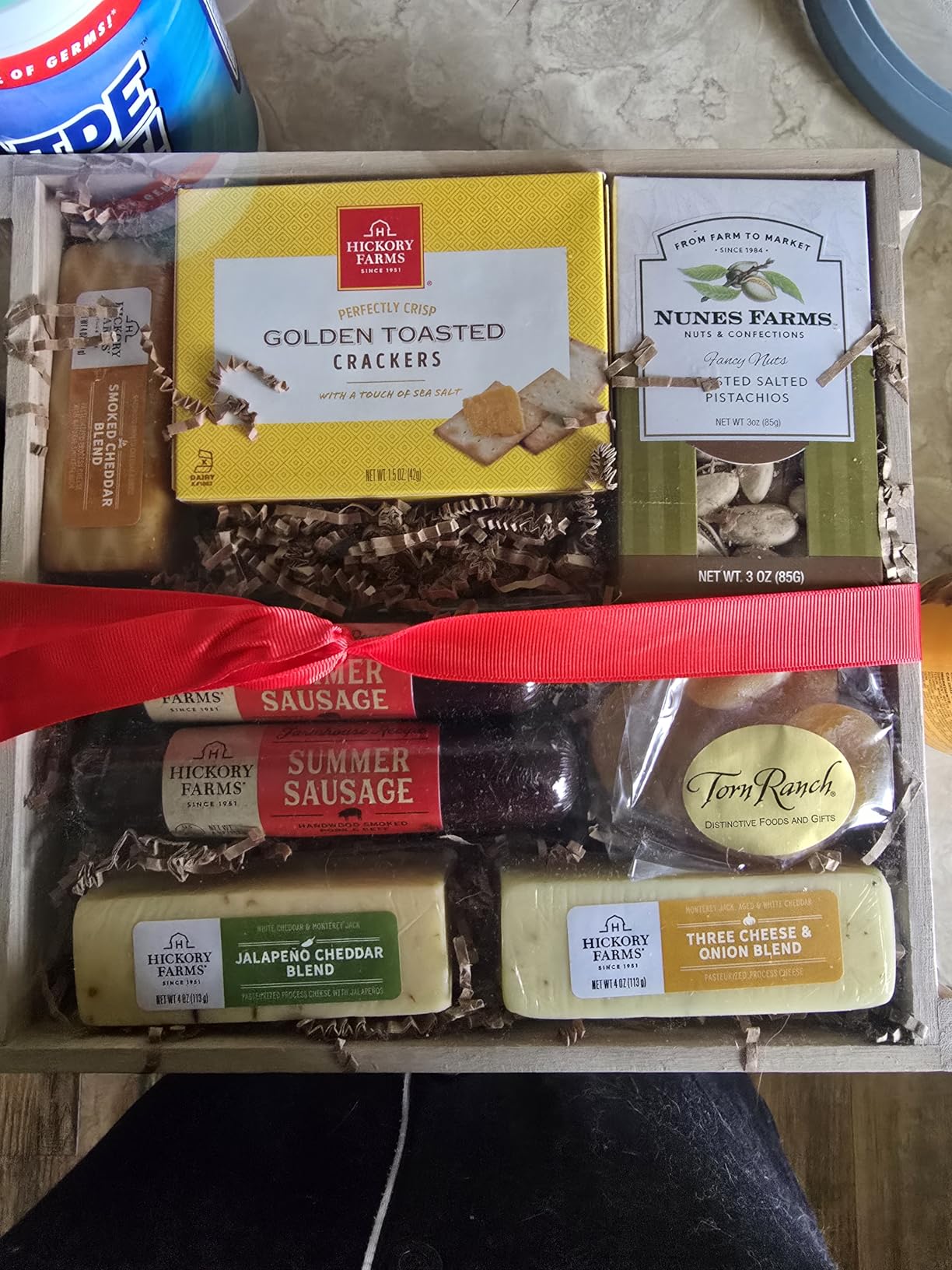 California Delicious Meat and Cheese Gift Crate, 7 Piece Set customer photo 1