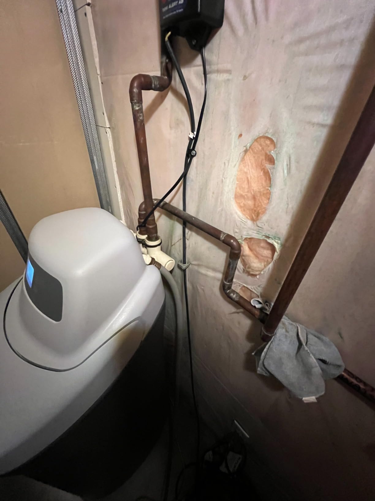 Kenmore 420 Water Softener System - 40,000 Grain Capacity with Salt Saving Technology - Whole Home Hard Water & Iron Reduction - Compact, Easy Install customer photo 1