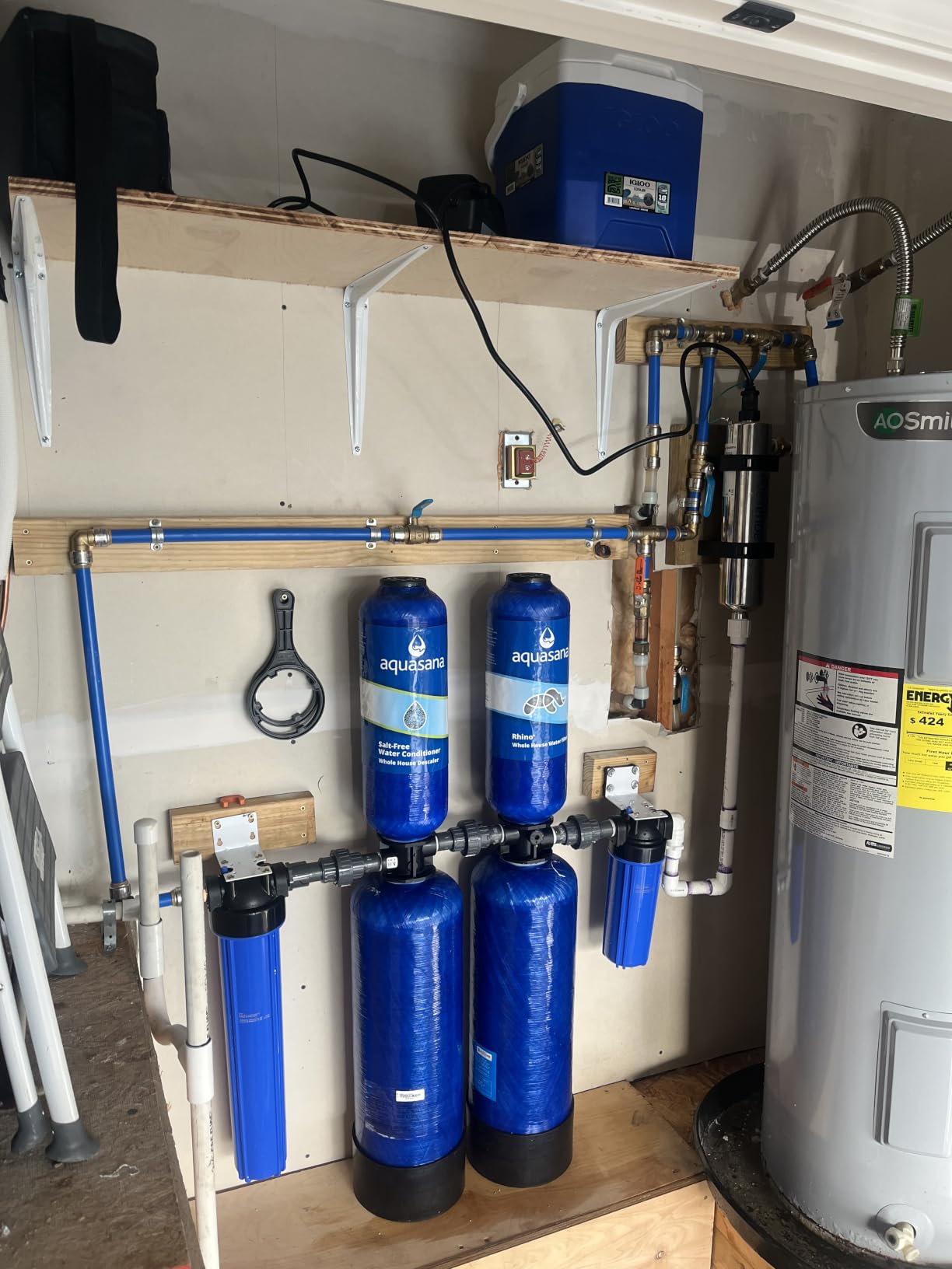 Aquasana Whole House Well Water Filter | 500K Gal | UV | EQ-Well-UV-PRO-AST | 5-Year Filter | 14.7 GPM | Carbon & KDF | Reduces Bacteria & Viruses | Salt-Free Scale Control | Pro Kit | 5-Year Warranty customer photo 1