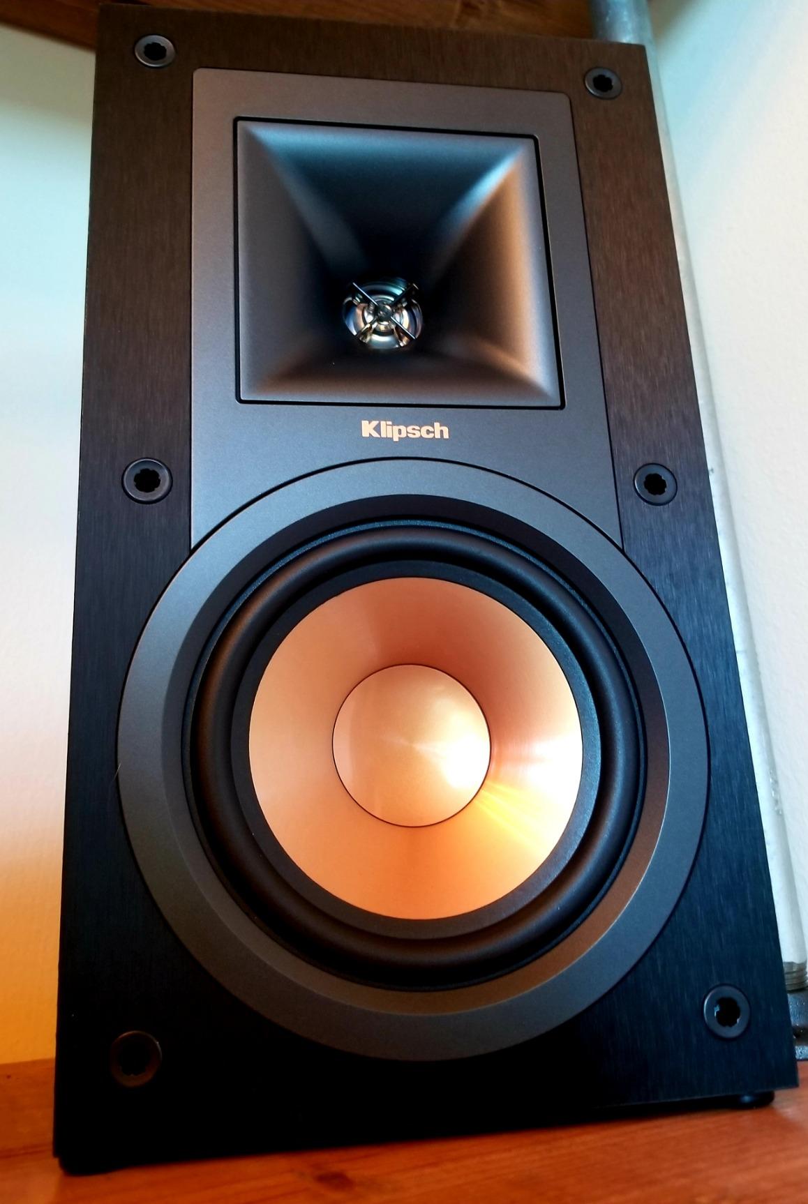 Klipsch R-15M Bookshelf Speaker (Pair) customer photo 1