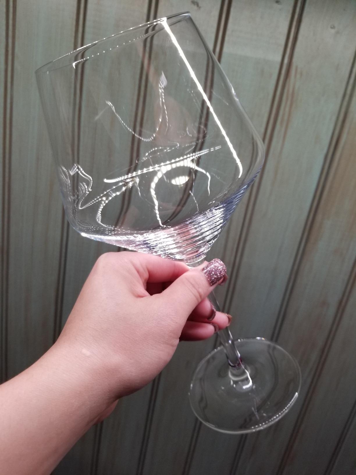 Zwiesel Glas Pure Burgundy Red Wine Glass (Set of 4), Graceful Burgundy Glasses for Red Wine, Dishwasher-Safe Tritan Crystal Glasses, Made in Germany (23 Ounce) customer photo 2