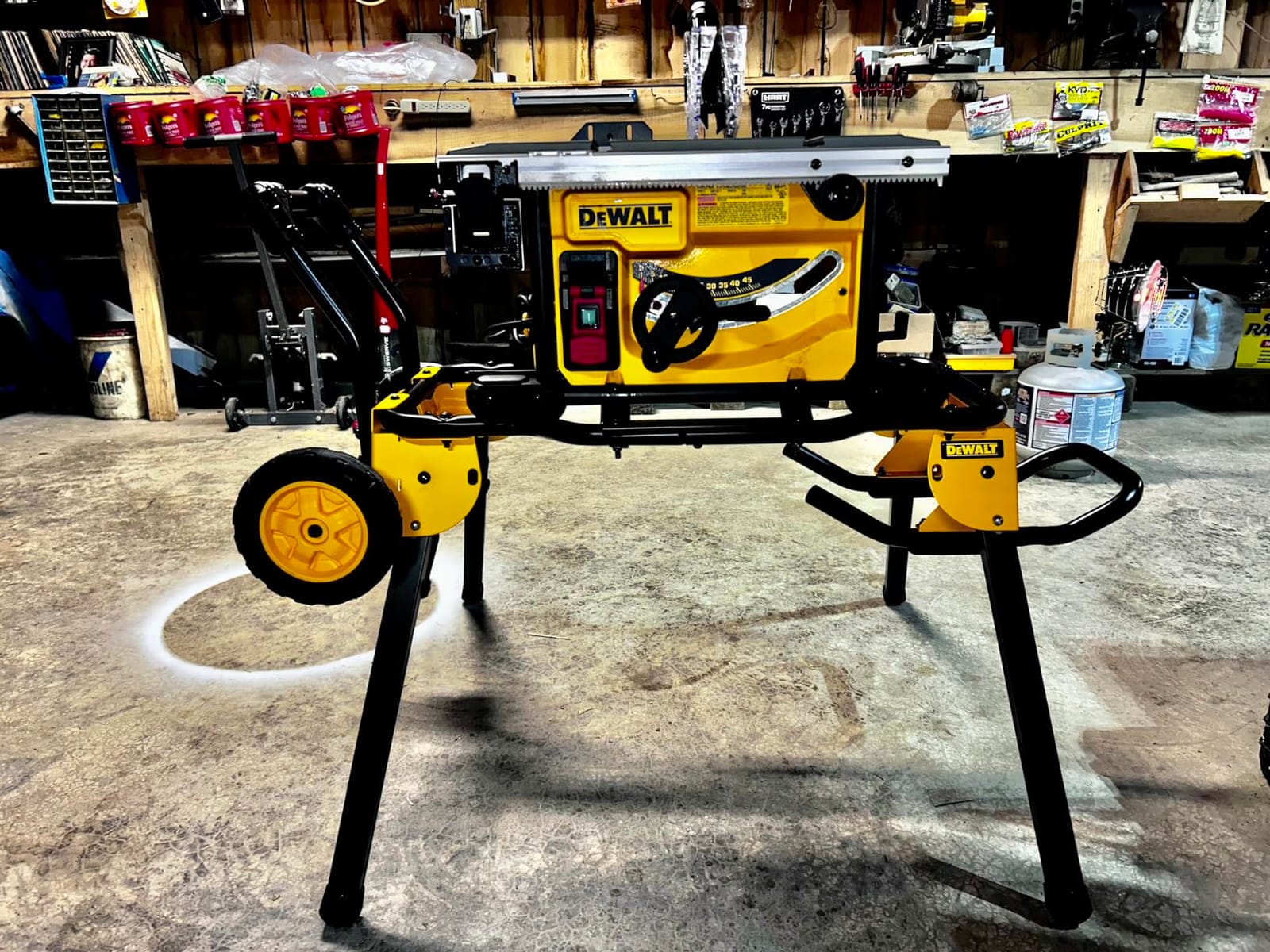 DEWALT DWE74911 Rolling Table Saw Stand customer photo 1