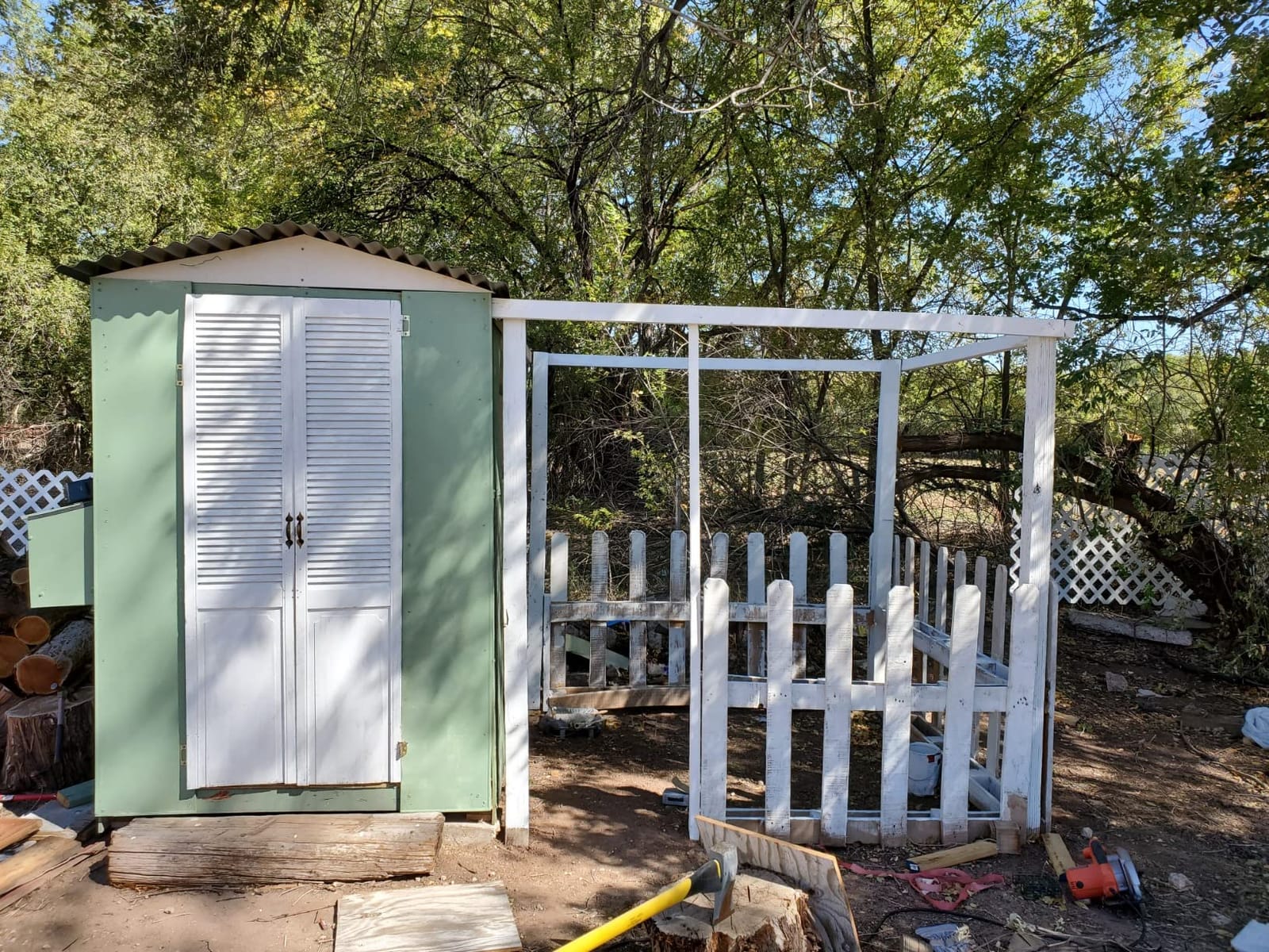 PRESTIGE Paints Exterior Paint and Primer in One, 1 Gallon, Semi-Gloss, Garden Sage customer photo 1