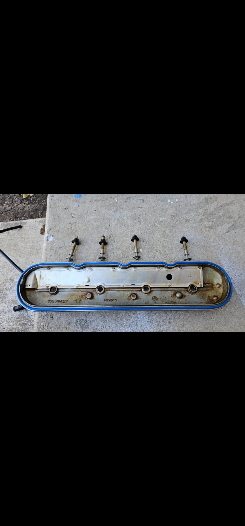 FEL-PRO VS 50504 R-1 Engine Valve Cover Gasket Set for Chevrolet Silverado 1500 customer photo 2