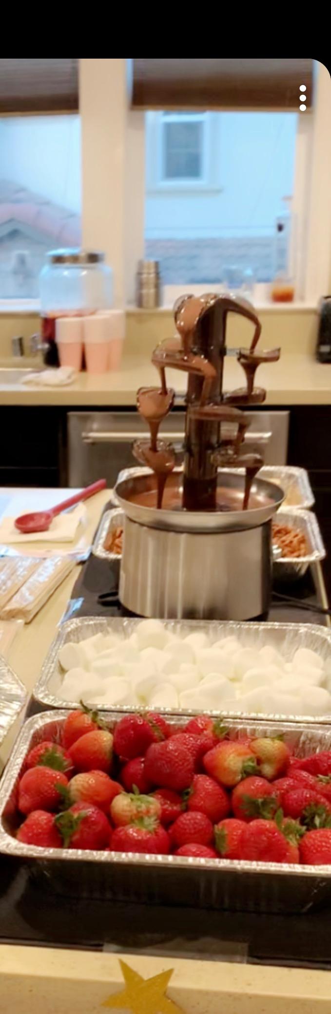 Nostalgia 4 Tier Electric Chocolate Fondue Fountain Machine for Parties - 32-Ounce - Stainless Steel customer photo 2