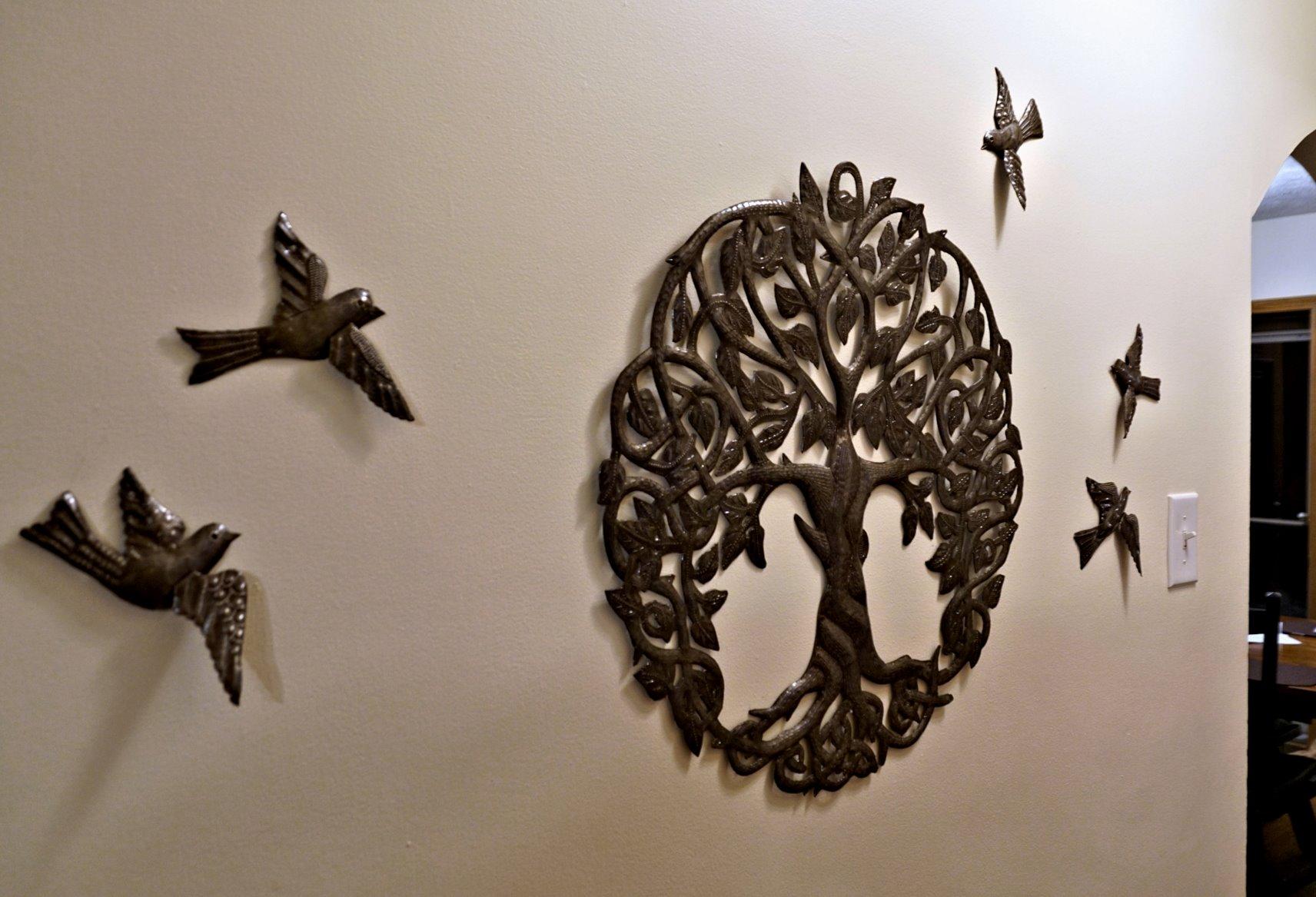 Tree of Life Metal Wall Art, Contemporary Iron Artwork Decor, Celtic Family Trees, 23 In. x 23 In. Round Modern Plaque, Handmade in Haiti, Fair Trade Certified, Signed By Wilson Etienne customer photo 2