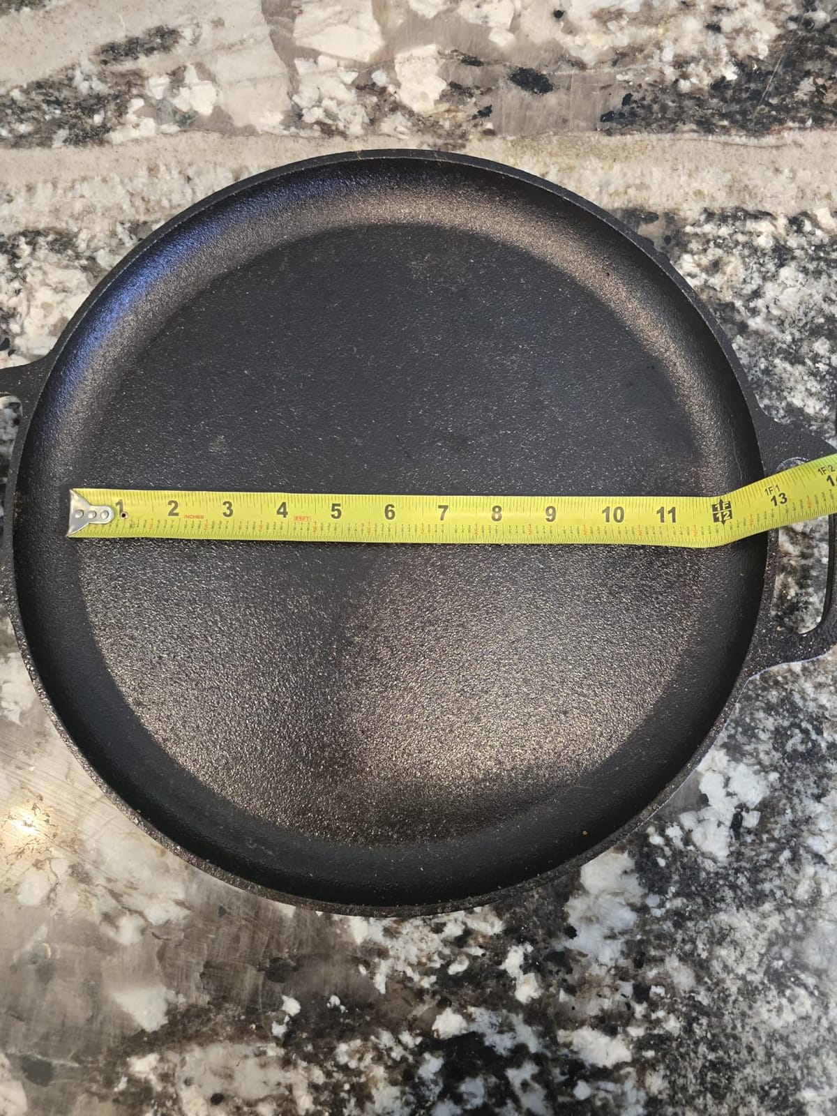 Home-Complete Cast Iron Pizza Pan with Dual Handles, 14 inch | Round Pizza Pan for Oven, Stovetop, Grill, or Campfires, Nonstick Griddle with Dual Handles customer photo 2