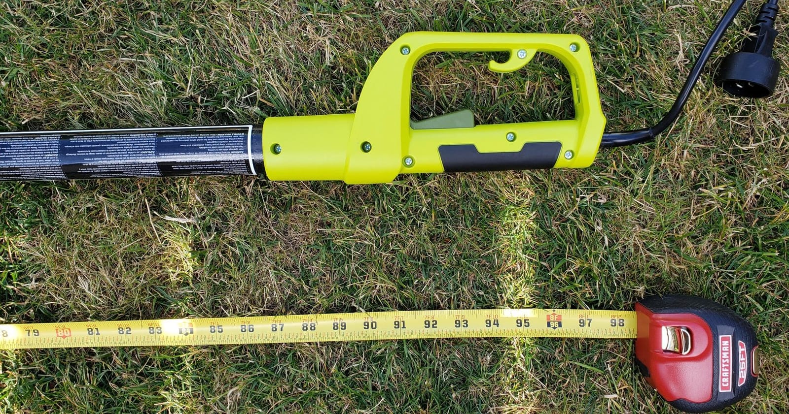 Sun Joe Corded Electric Telescoping Pole Saw, Pruning Power Tool with 10 Inch Bar, 8 Amp Power with 14 Foot Reach for Ground-Level Tree Trimming customer photo 1