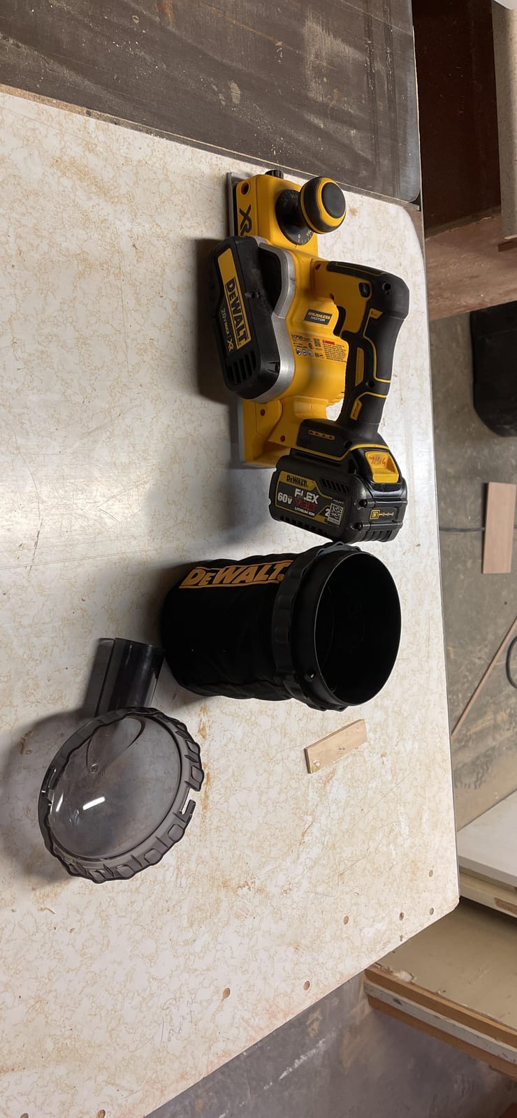 DEWALT 20V MAX Planer, 30,000 Cuts Per Minute, 2 mm Cut Depth, Brushless Motor, Bare Tool Only (DCP580B) customer photo 1