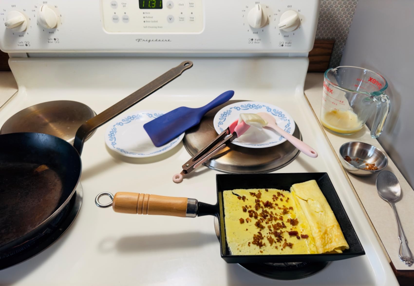 Iwachu Iron Tamagoyaki Omelette Pan, Black customer photo 1