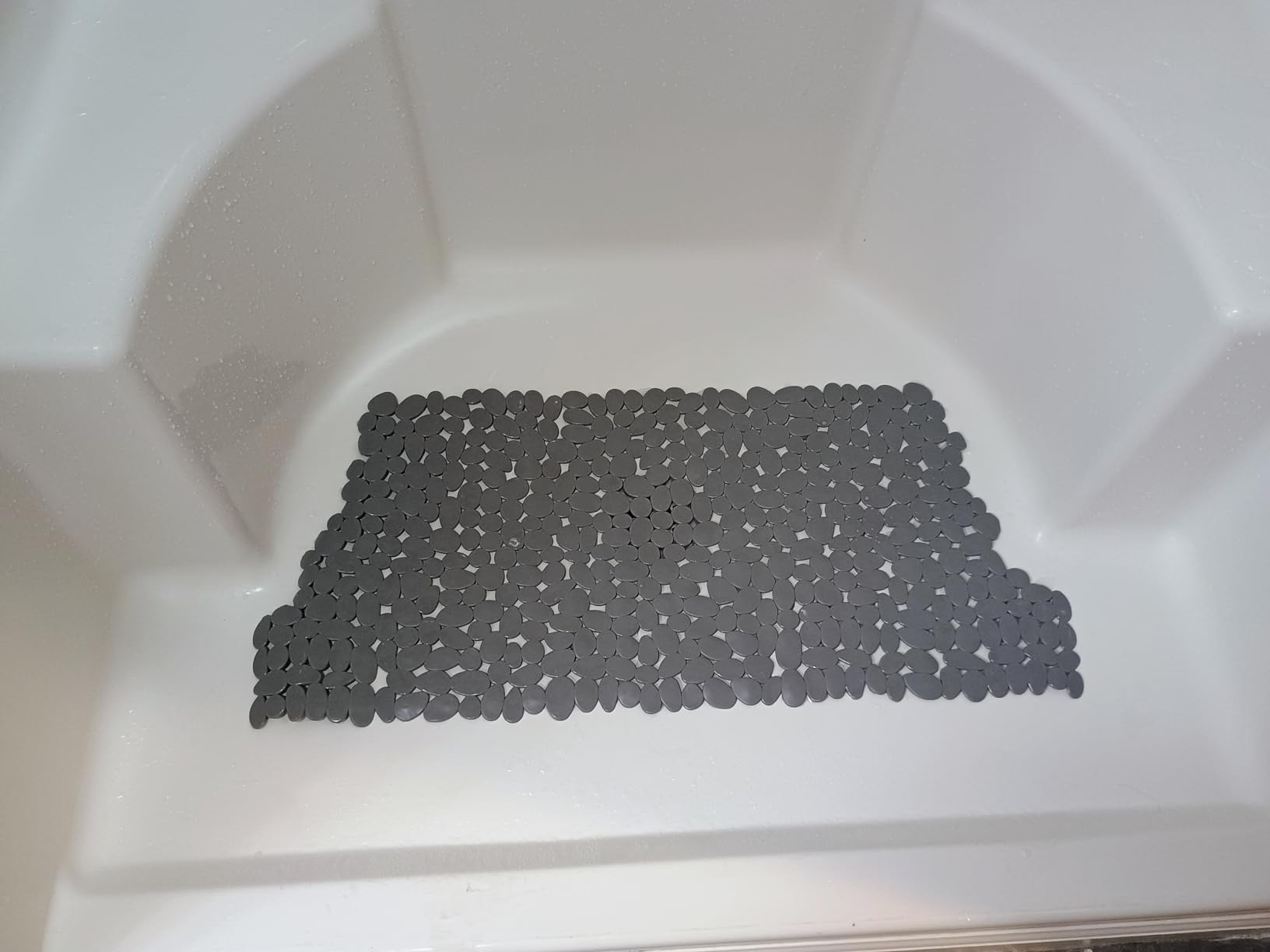 Pebble Bathtub Mat Non Slip 35