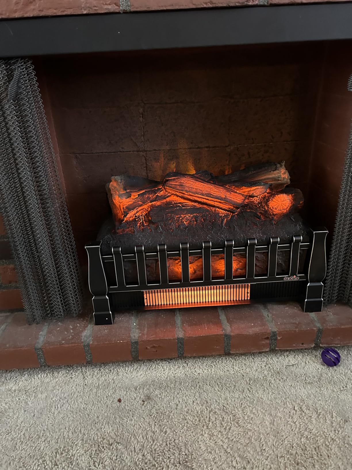 duraflame Electric Log Set, 1,000 Sq Ft Heater, Faux Logs Insert with Infrared Flames for Existing Fireplaces, Remote Control Included customer photo 1