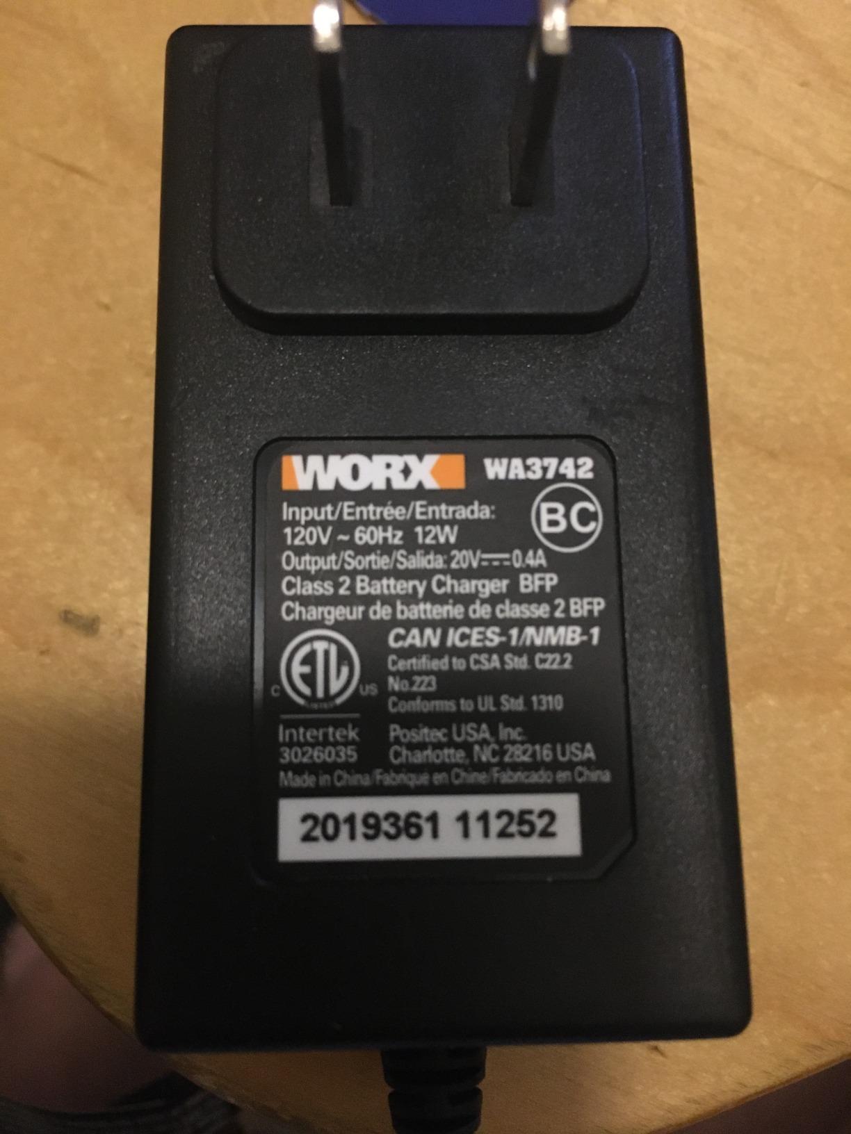 WORX Cordless Reciprocating Saw & Jigsaw, 20V 3/4-Inch 2-in-1, WX550L | 4 Blades for Different Materials, Compact and Lightweight Design, Battery and Charger Included, PowerShare customer photo 2