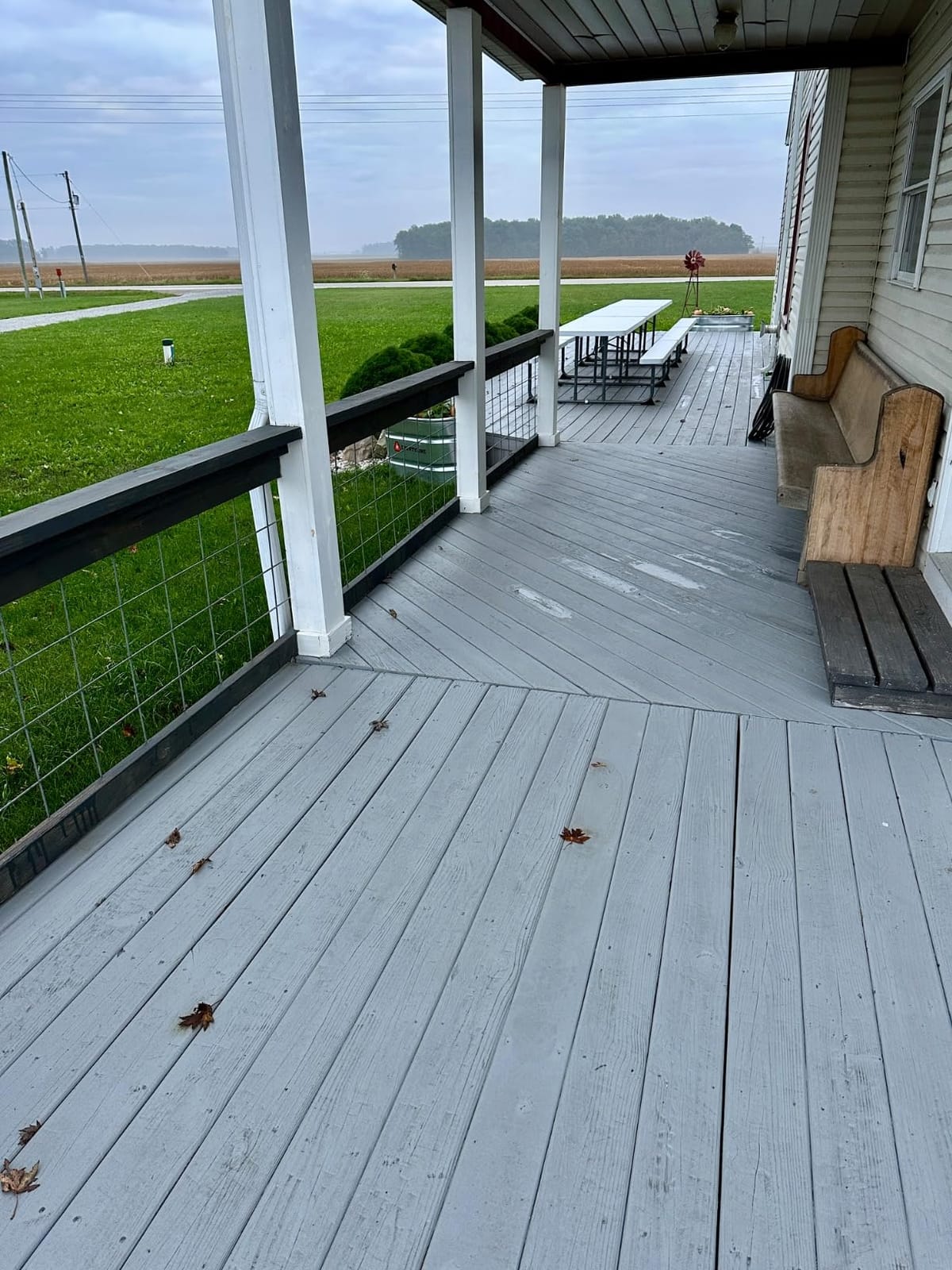 KILZ Porch & Patio Latex Floor Paint, Silver Gray, 1 Gallon customer photo 2