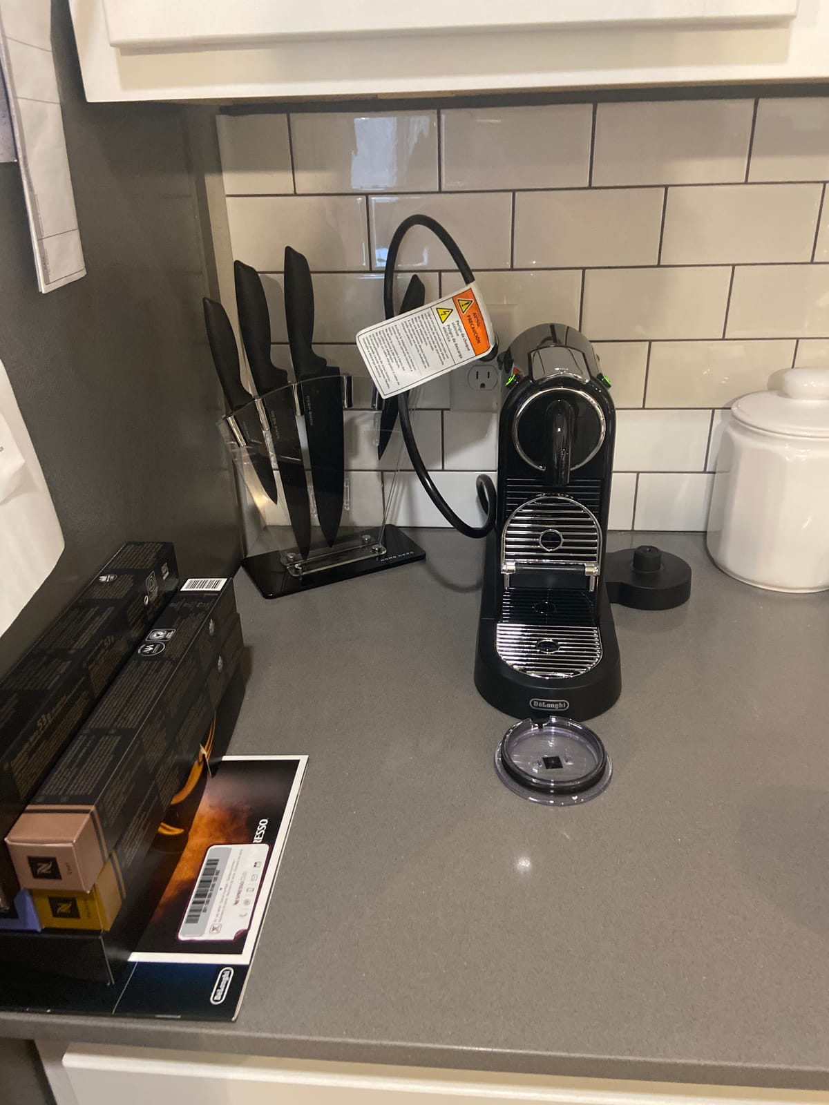 CitiZ Coffee and Espresso Machine by De'Longhi with Milk Frother, Black customer photo 1