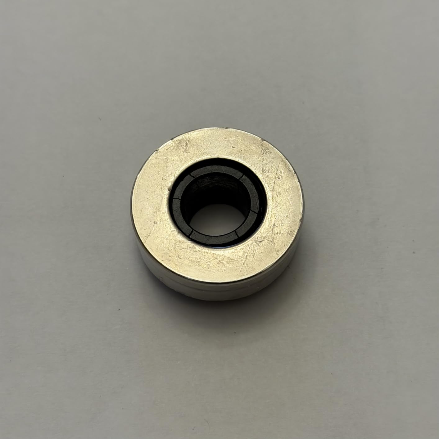 OEMTOOLS 24234 Wheel Stud Installer, Reduces Friction When Installing Tire Studs with Tool, Use w/Impact Wrench or Ratchet, Wheel Tools, Press Studs customer photo 2