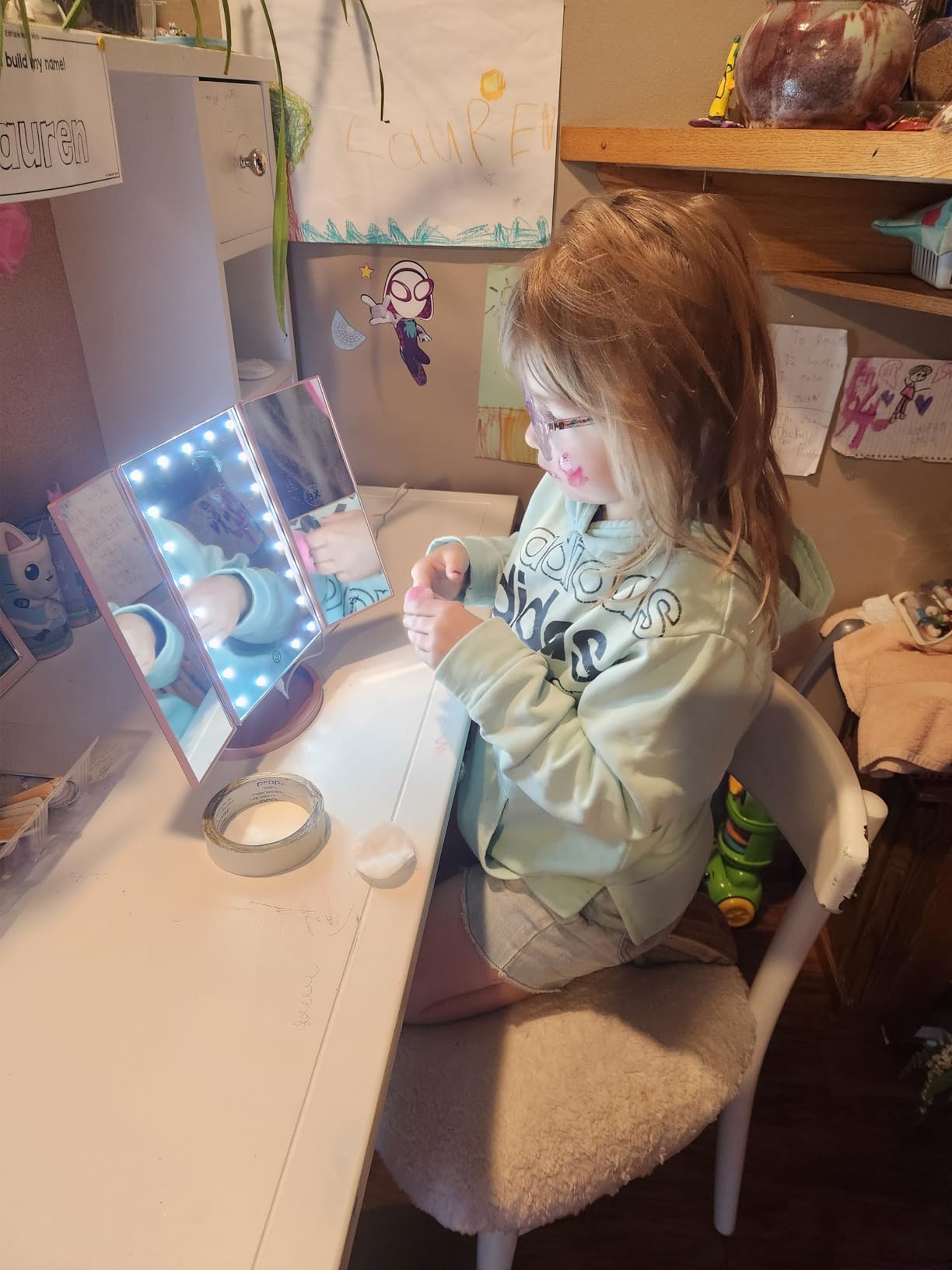 deweisn Dresser Mount Tri-Fold Lighted Vanity Mirror with 21 LED Lights, Touch Screen and 3X/2X/1X Magnification, Two Power Supply Modes Make Up Mirror,Travel Mirror customer photo 1