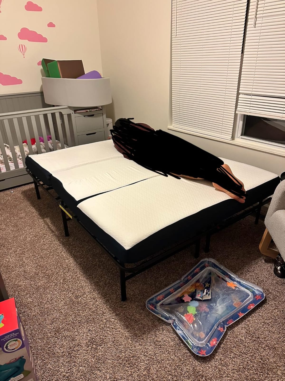 Amazon Basics Bed Frame with Ample Underbed Storage, Foldable Metal Platform, Sturdy Steel, No Box Spring Needed, 14 inches High, Noise-Free Support, Easy Assembly Tool-Free Setup, Full Size, Black customer photo 1