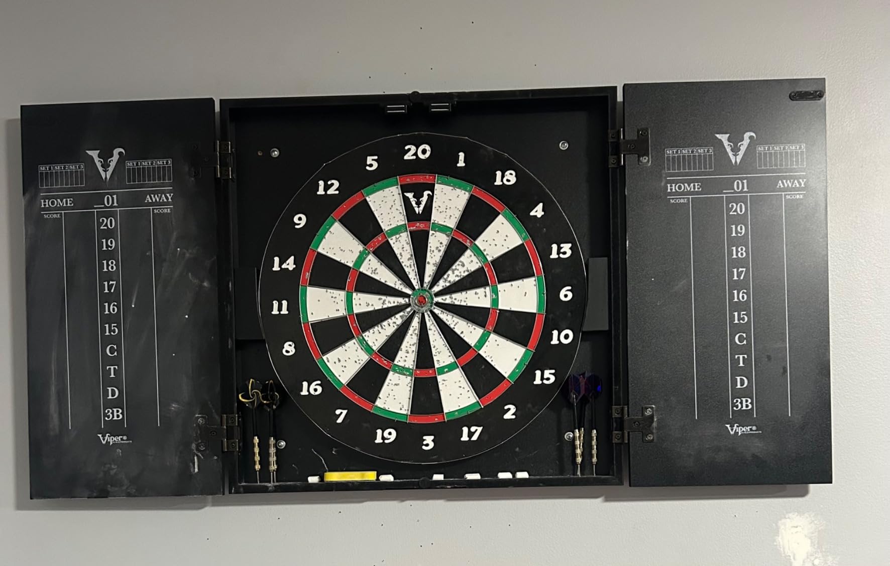 Viper Hideaway Dartboard Cabinet Set with Steel-Tip Dart Board, Reversible Board with Baseball Game Option, Two Sets of Darts, Chalk Scoreboards, and Matte Black Finish customer photo 2