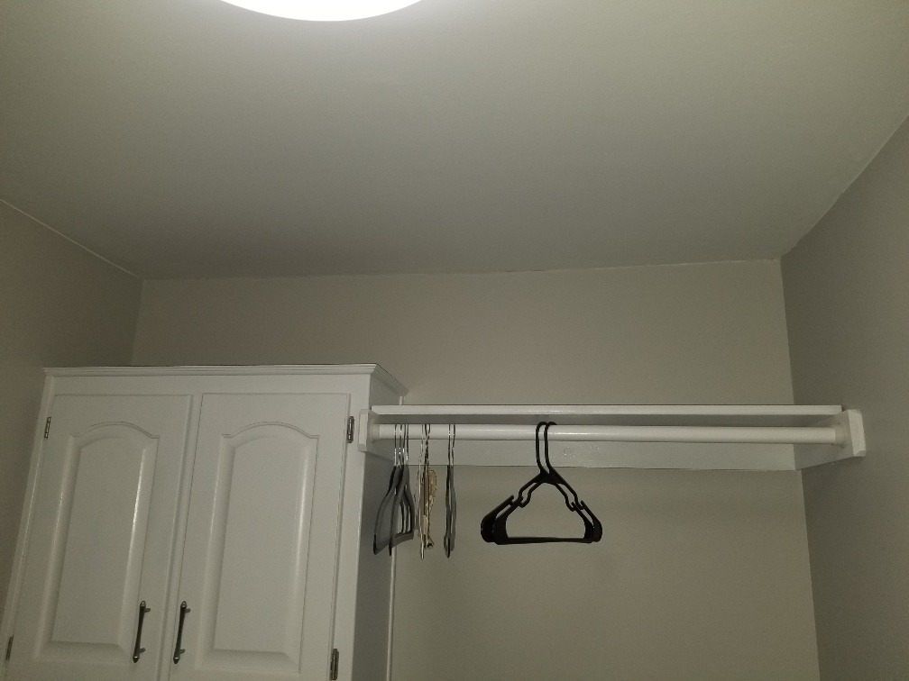 Glidden 1 qt. White Flat Ceiling Interior Paint customer photo 1