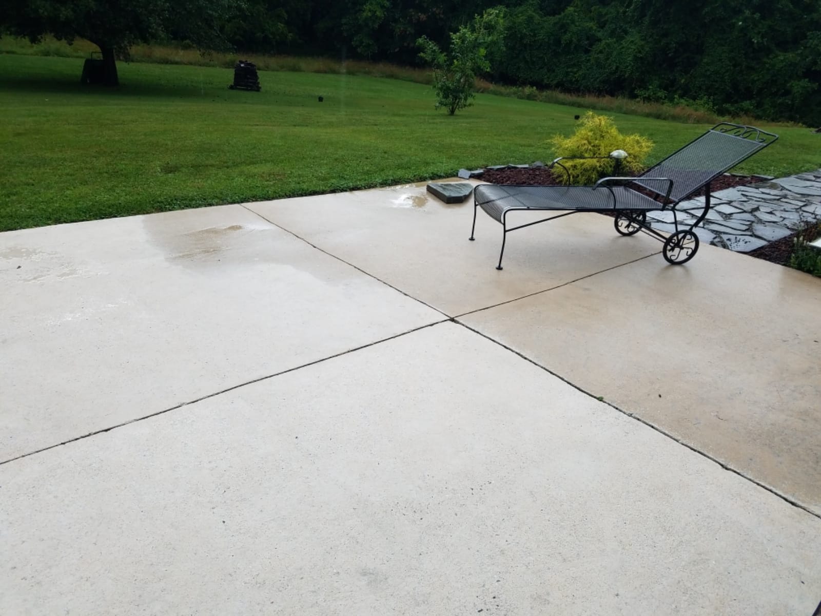 MasonryDefender Concrete Sealer - Deep Penetrating Water Repellent, Silane Siloxane - 1 Gallon customer photo 2