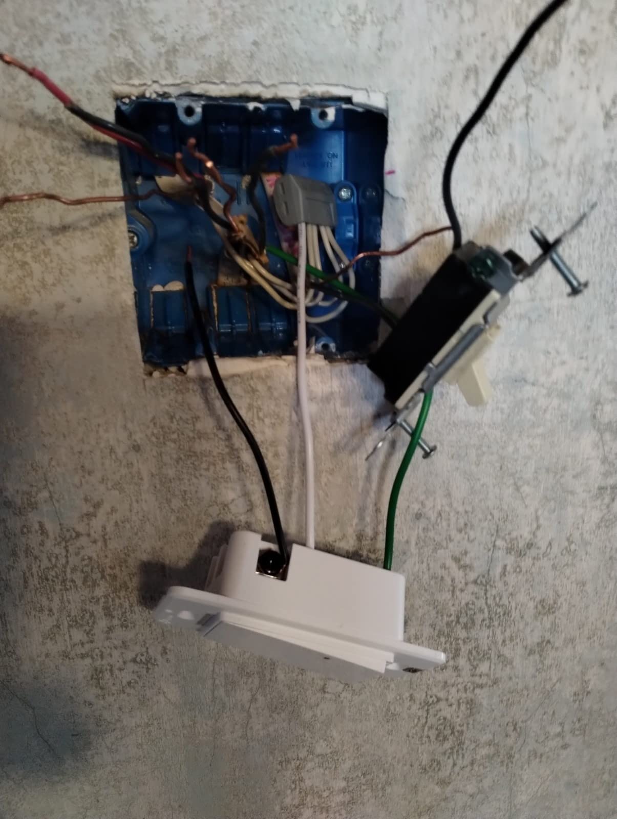 Kasa Smart 3 Way Switch, HS210 KIT, Need Neutral Wire customer photo 1