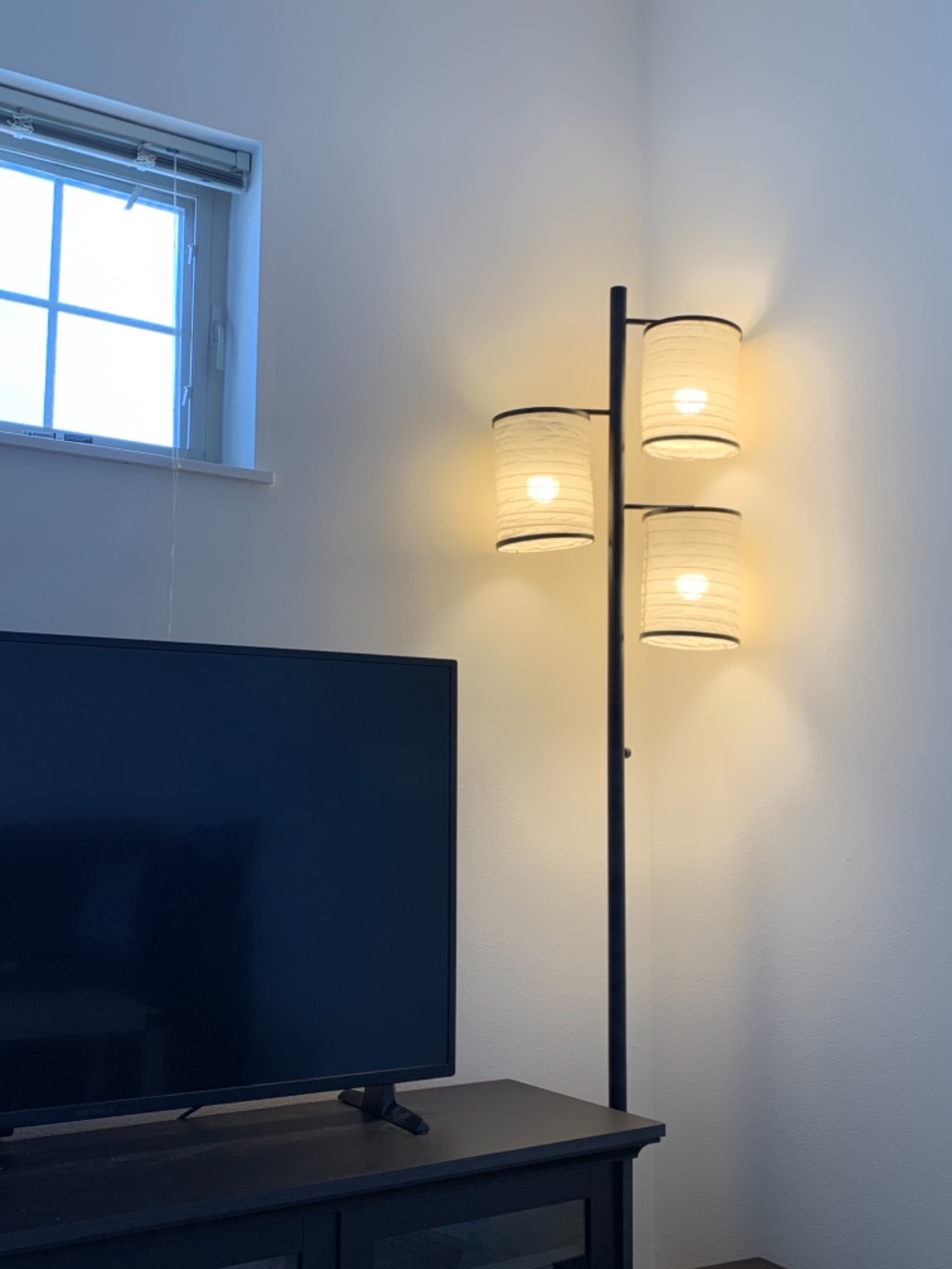 Brightech Liam Tall Tree Lamp with Asian Lantern Shade for Living Rooms and Offices - Standing Lamp with 3 LED Bulbs for Bedroom Reading - Bronze customer photo 1