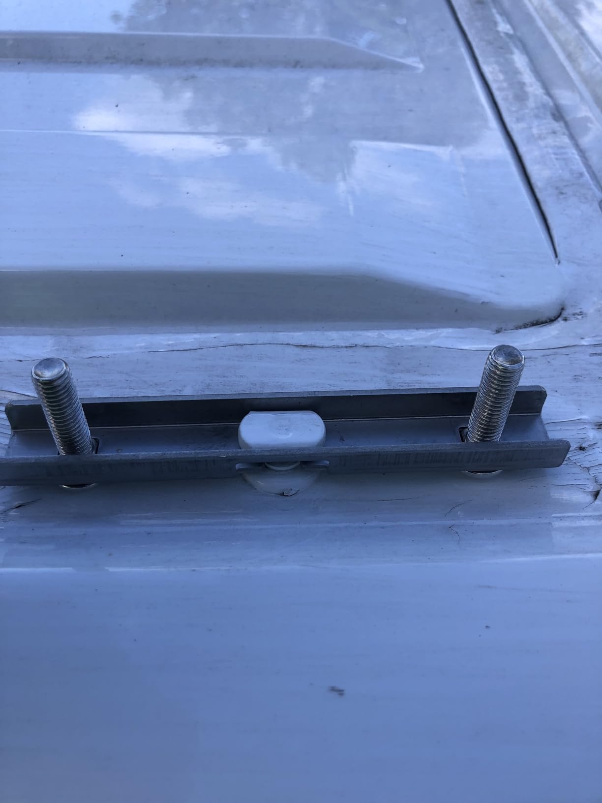 AA Racks Model AX302 Aluminum Van Ladder Roof Rack System Fits for 2013-On RAM ProMaster/ 2015-On Transit - 3 Bar 72'', White customer photo 2
