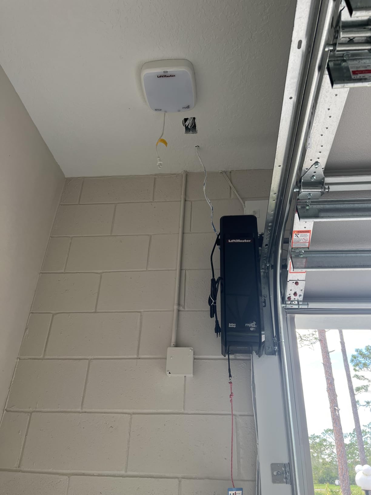 LiftMaster Premium Series 98022 (Replaces 8500W) Jackshaft Garage Door Operator, WiFi customer photo 2