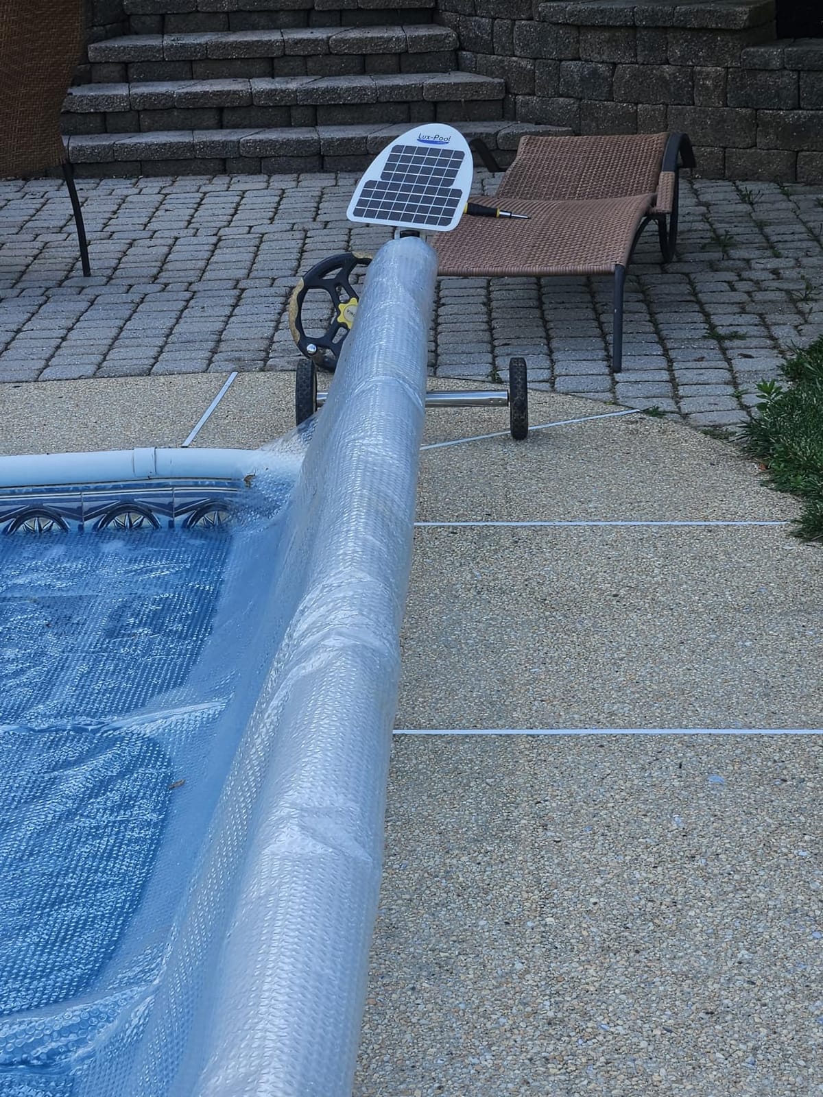 Automatic Motorized Solar Blanket Cover Reel/Roller for Pools up to 20x40' customer photo 2