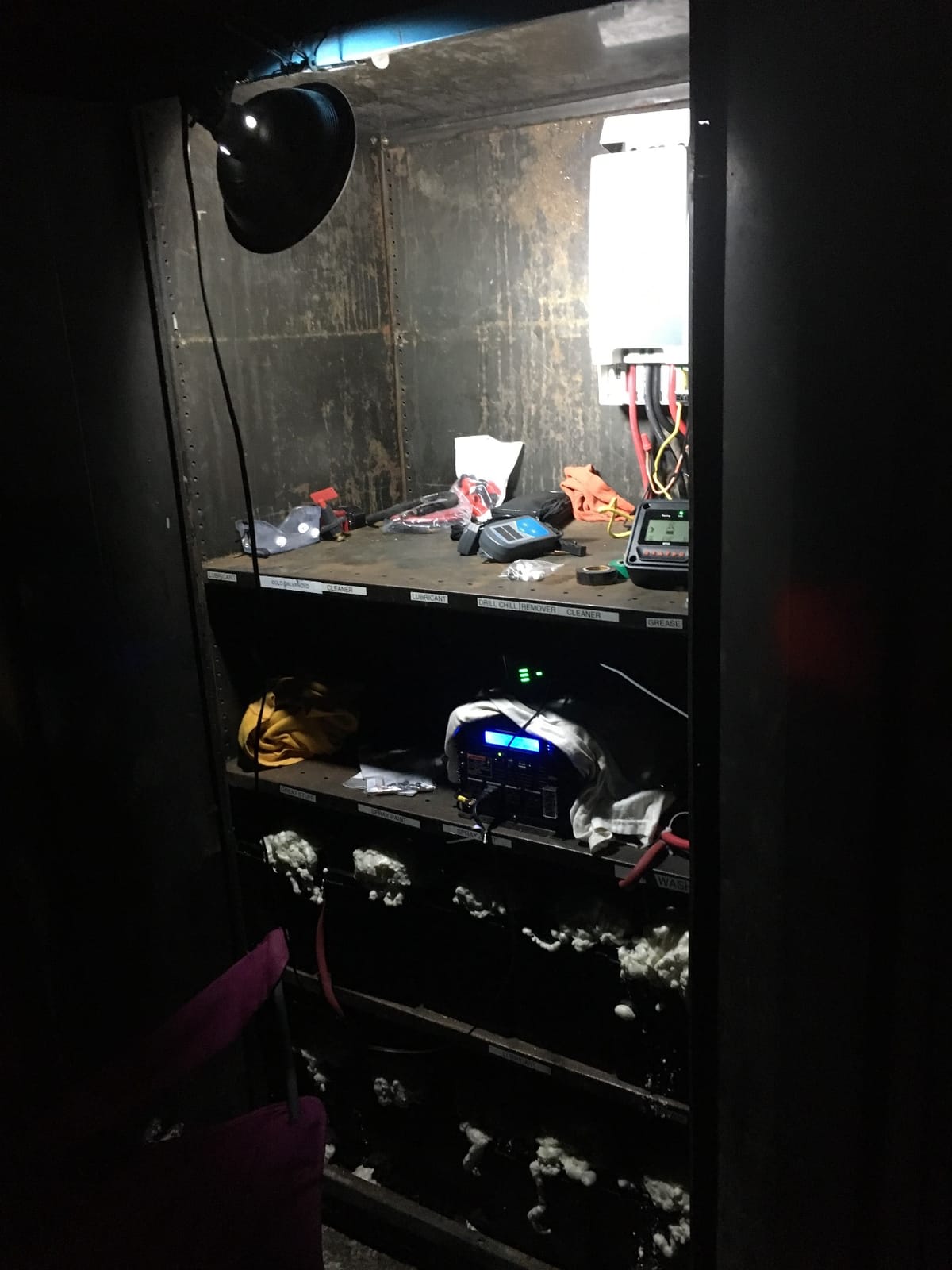 WindyNation 100 amp-Hour 100AH 12V 12 Volt AGM Deep Cycle Sealed Lead Acid Battery - Solar RV UPS Off-Grid (1 pc 100 amp-Hour) customer photo 1