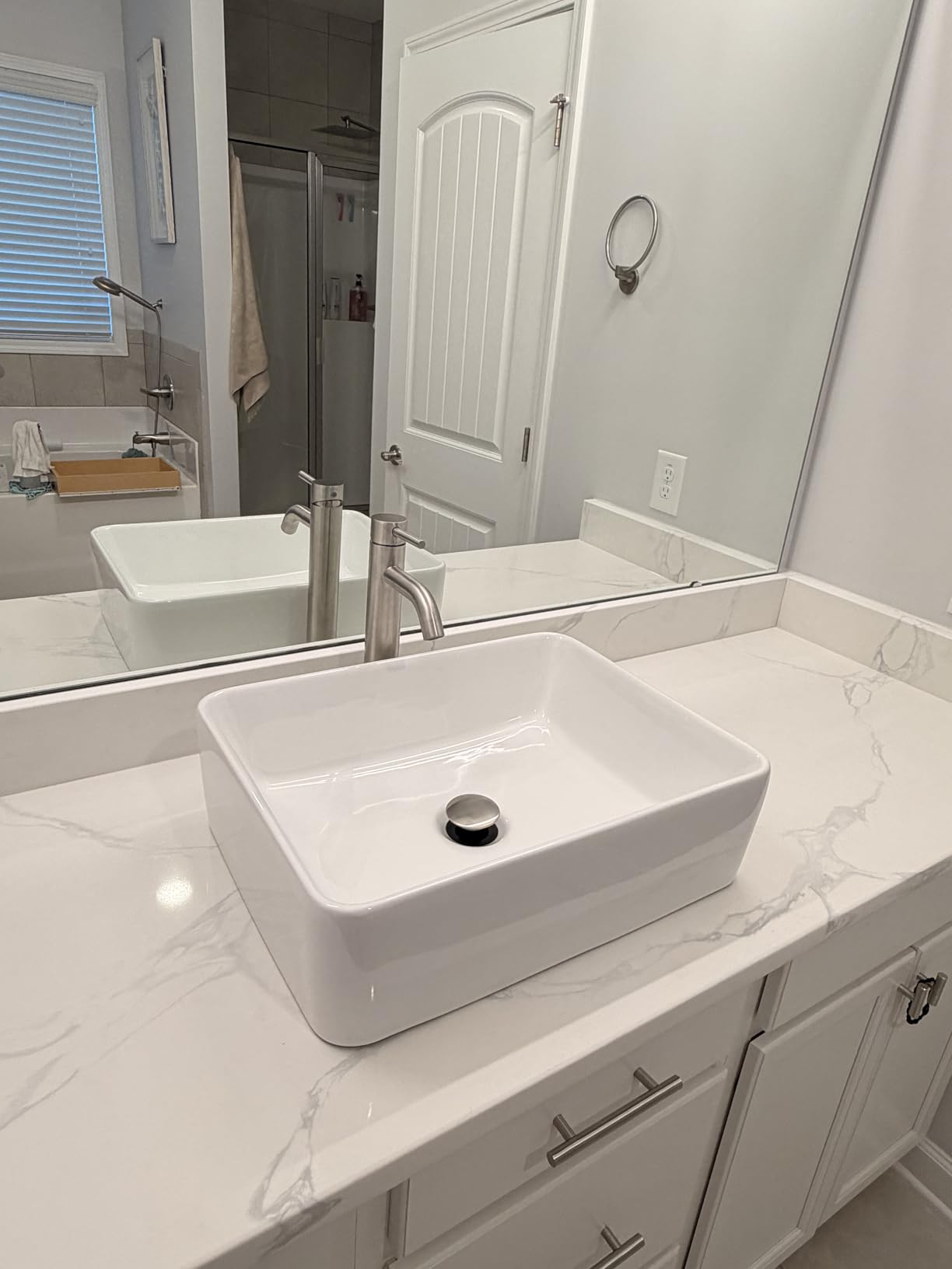 White Bathroom Sink 24
