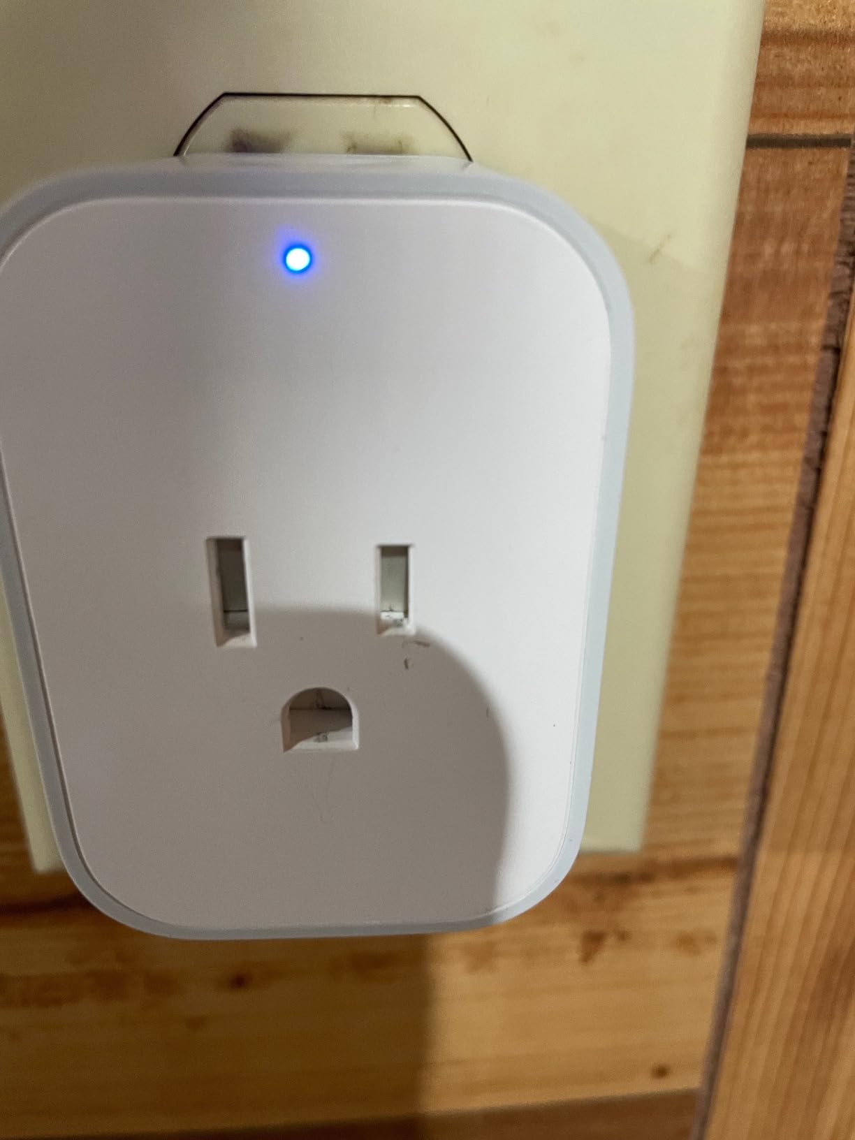 Aqara Zigbee Smart Plug with Energy Monitoring, Overload Protection customer photo 2