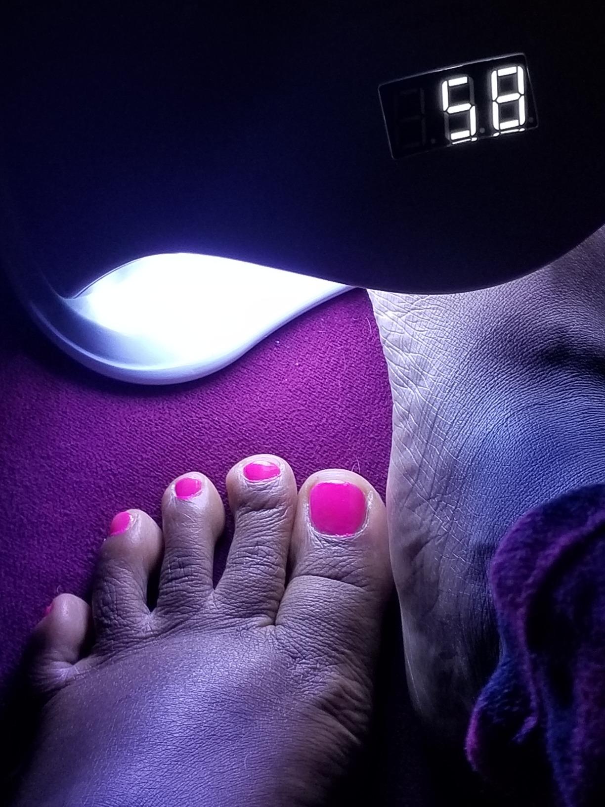 UV LED Nail Lamp, Upgraded UV Light with 4 Timer,Digital Display SUN5plus | 10/30/60/90s Timer UV Light for Gel Nails, Over-Temperature Protection,Smart Sensor Larger Chamber with Removable Base customer photo 1