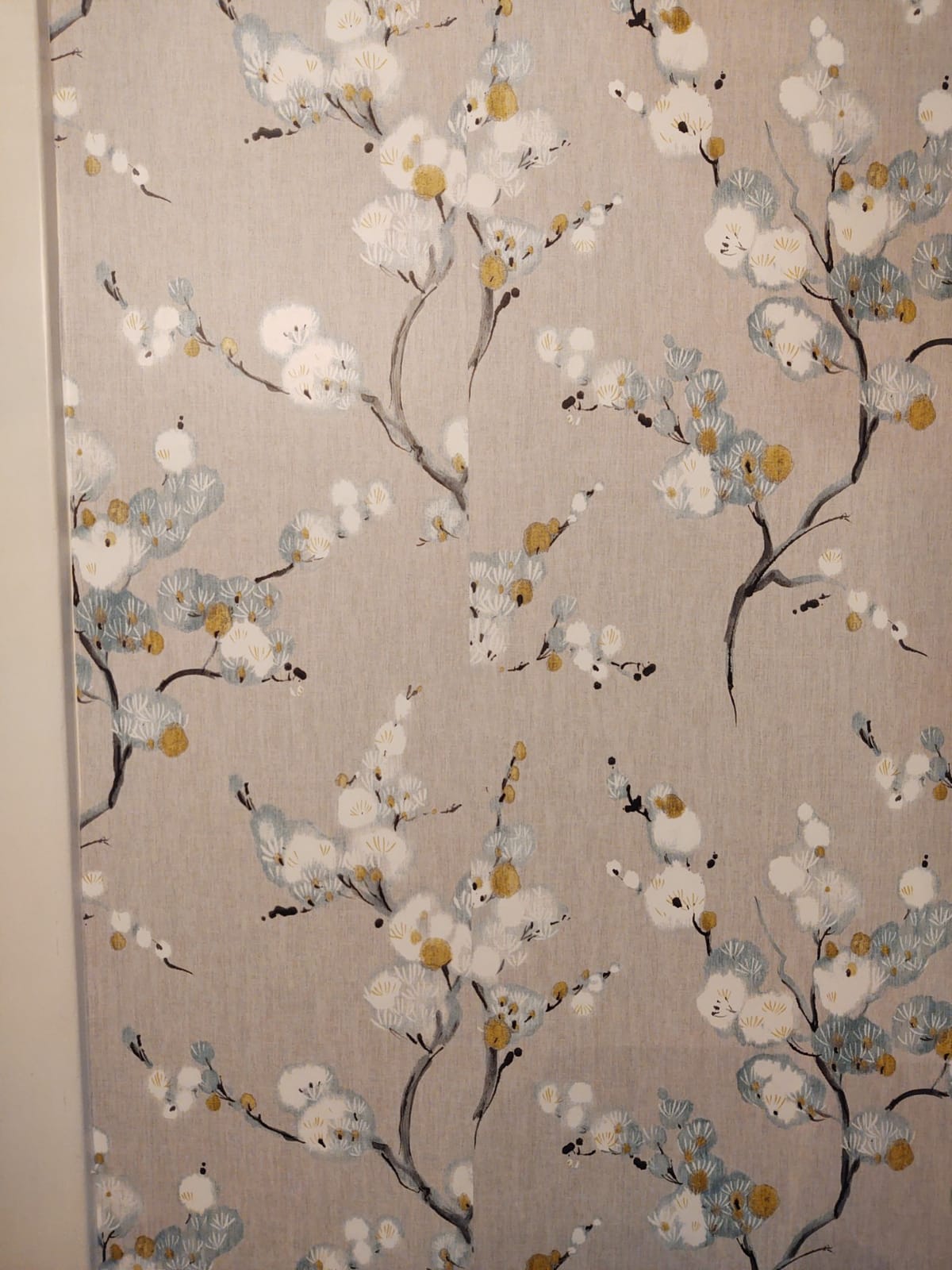 NuWallpaper Mirei Peel and Stick Wallpaper, Grey, Removable Wallpaper, Renter-Friendly, 20.5 in x 18 ft customer photo 1
