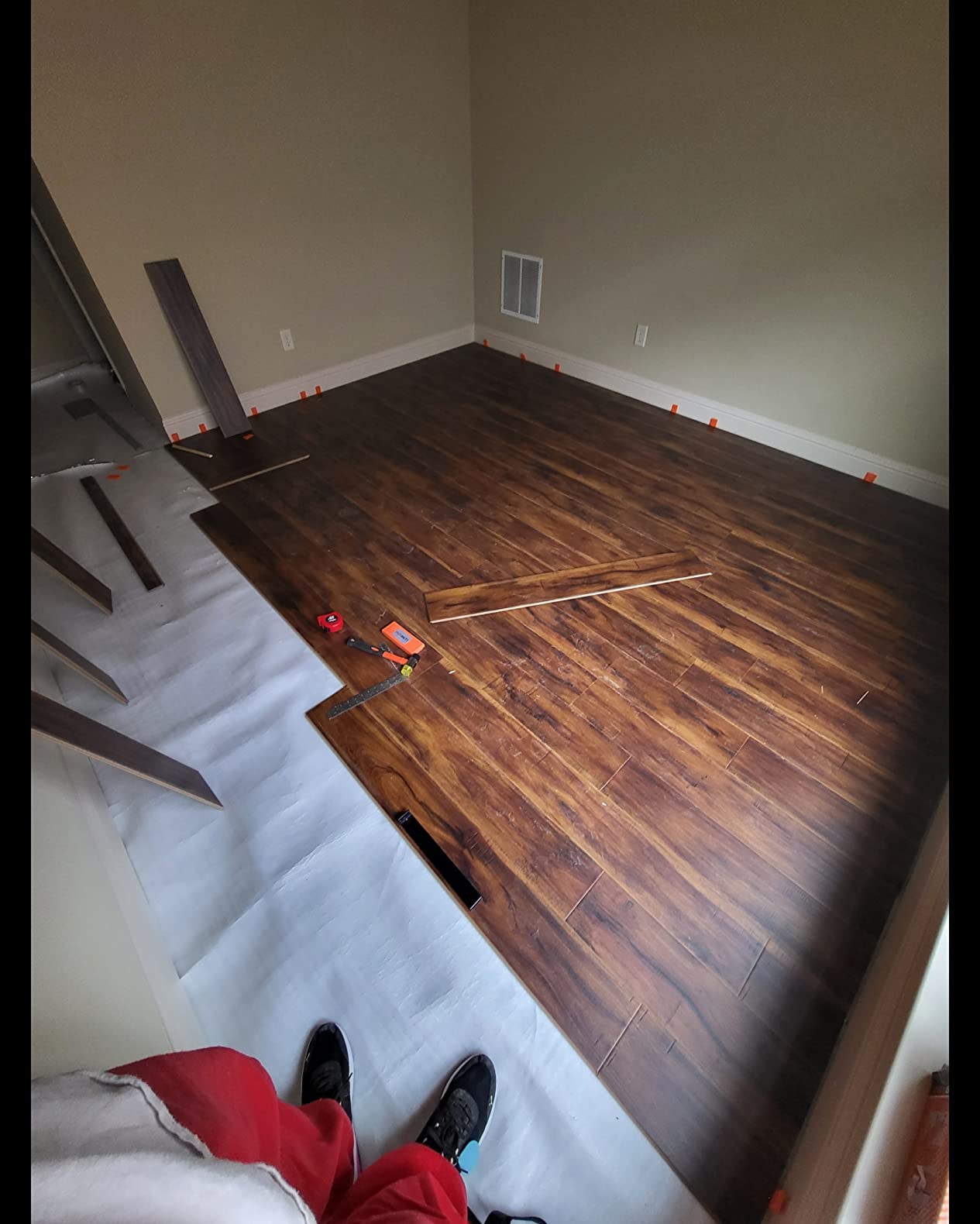 REXBETI Laminate Wood Flooring Installation Kit, LVP/Vinyl Flooring Tools | Double-faced Mallet/Steel Pull Bar/Tapping Block with Handle/40 Spacers customer photo 1