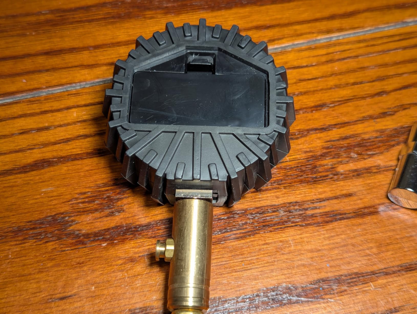 JACO Superior Products ElitePro Digital Tire Pressure Gauge - Professional Accuracy - 200 PSI customer photo 2