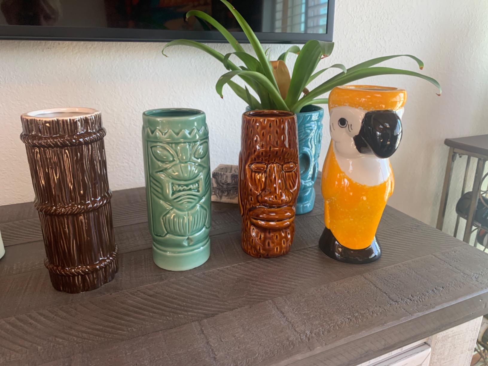 LINALL Tiki Mugs Cocktail Set of 4 - Large Ceramic Hawaiian Party Mugs Drinkware, Cute Exotic Cocktail Glasses, Tiki Bar Professional Hawaiian Party Barware, TKSET0001 customer photo 1