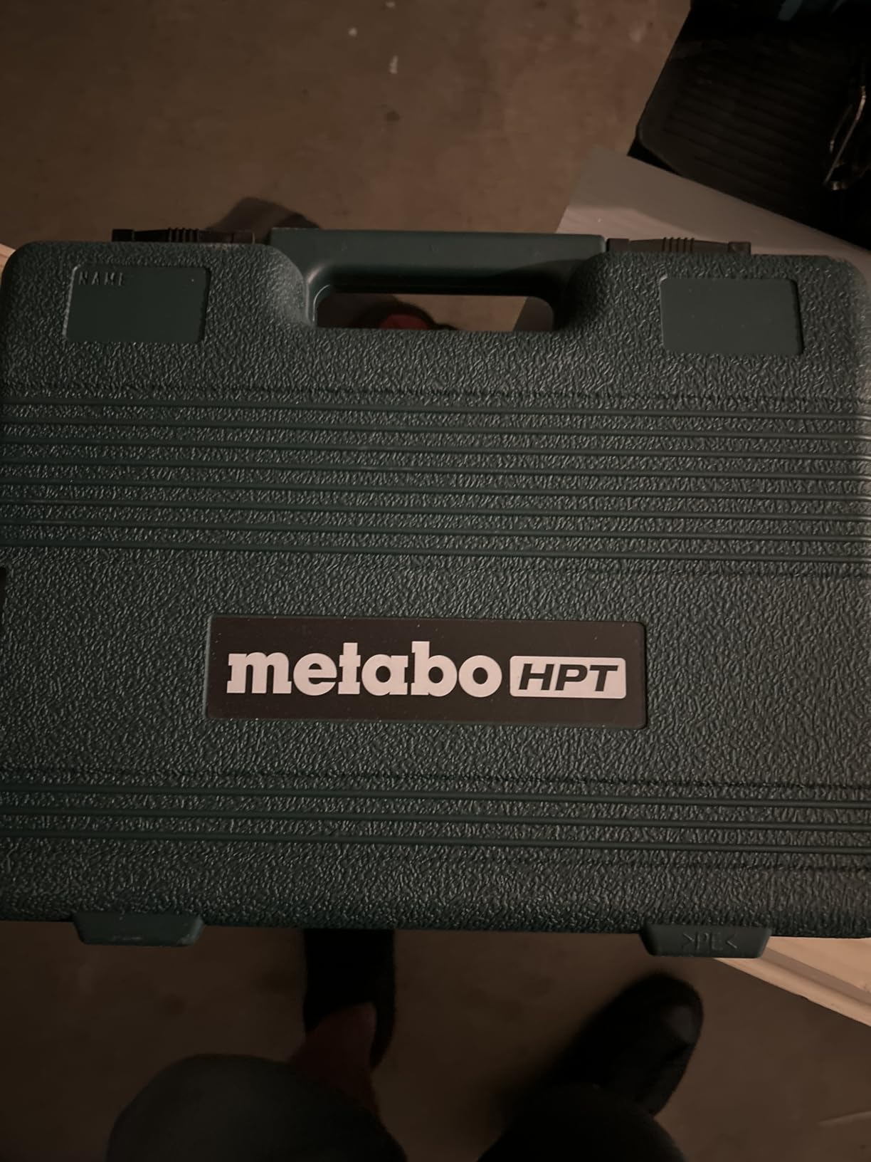 Metabo HPT Brad Nailer, Pneumatic 18 Gauge Adjustable Depth, NT50AE2 customer photo 1