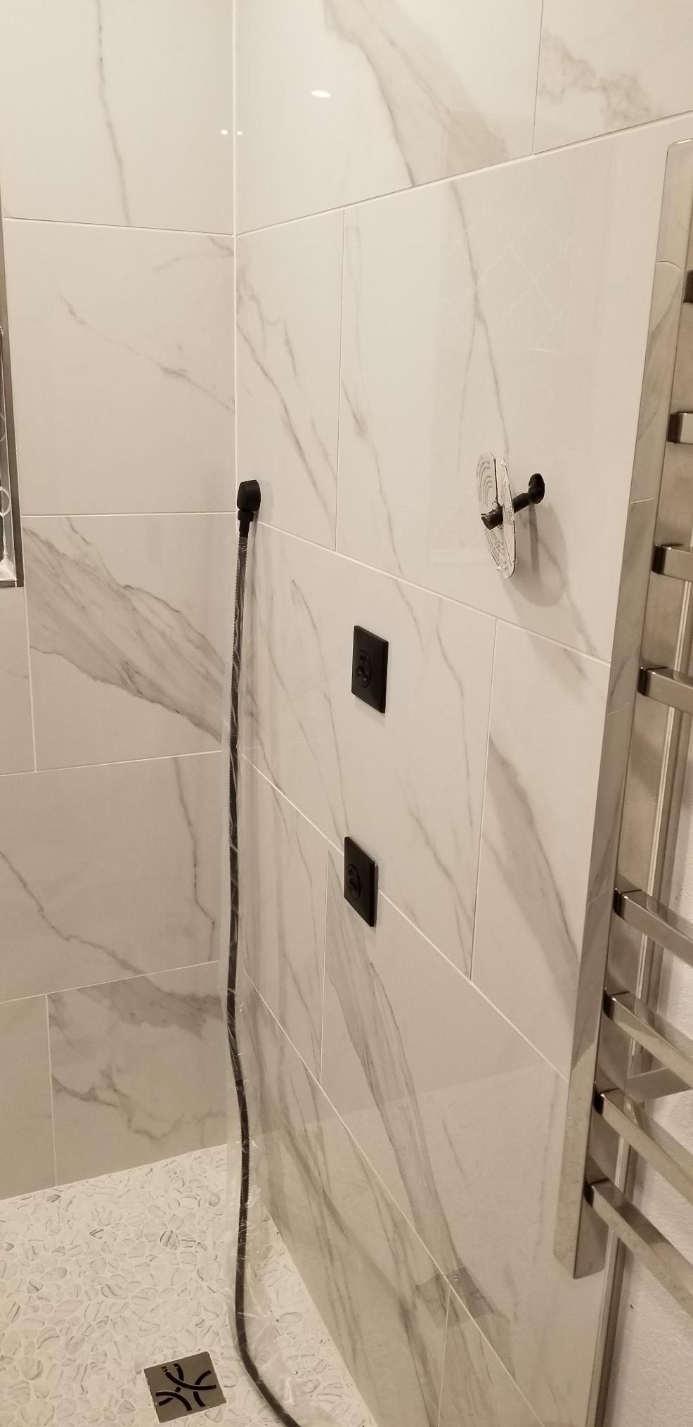 Moen Matte Black Smart Shower 4-Outlet Digital Water Controller for Thermostatic Shower Valve, TS3304BL customer photo 2